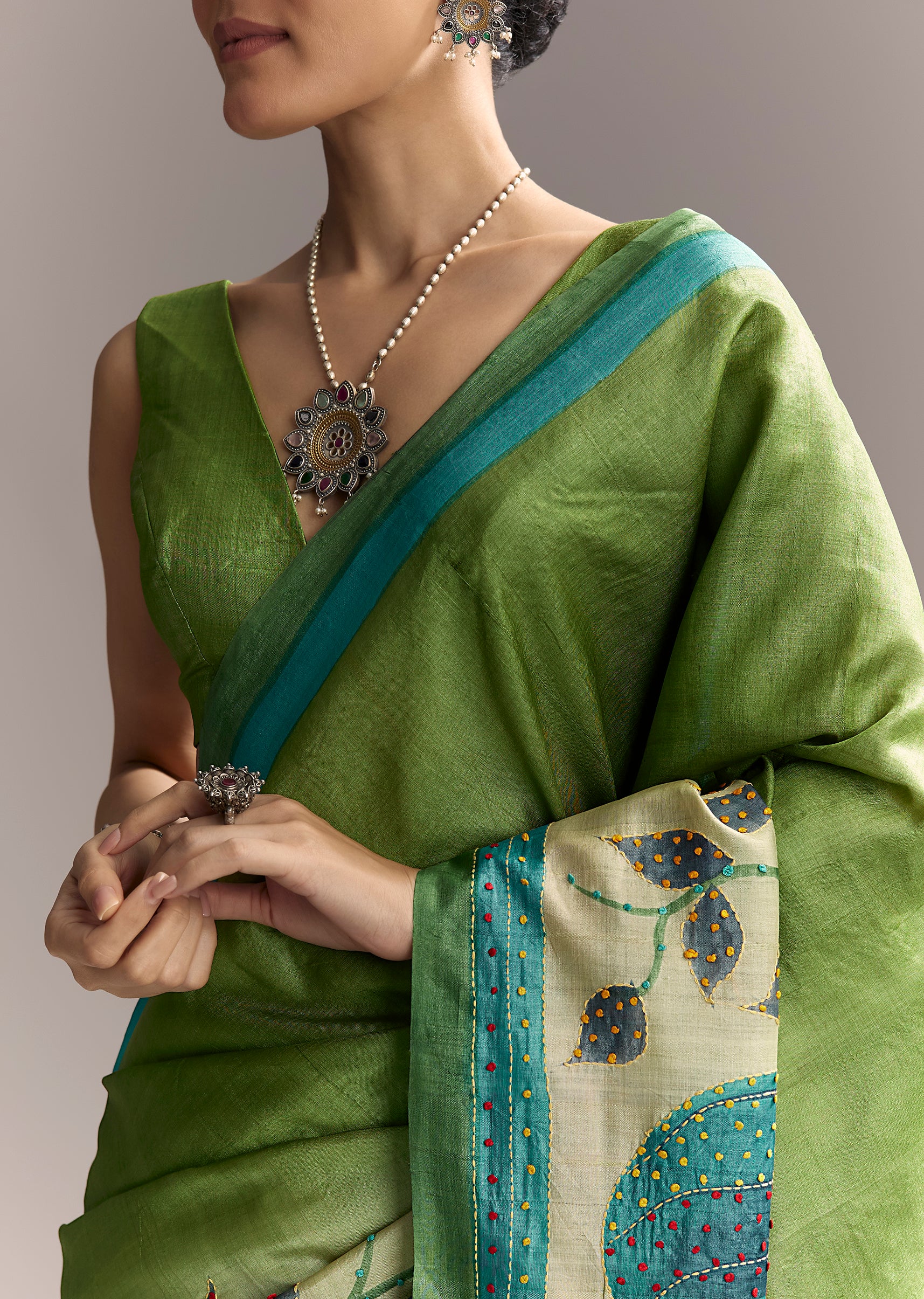 Artistic Green Festive Couple Set – Green Hand-Painted Cotton Saree For Her And Green Floral Silk Kurta Set For Him - Image 3