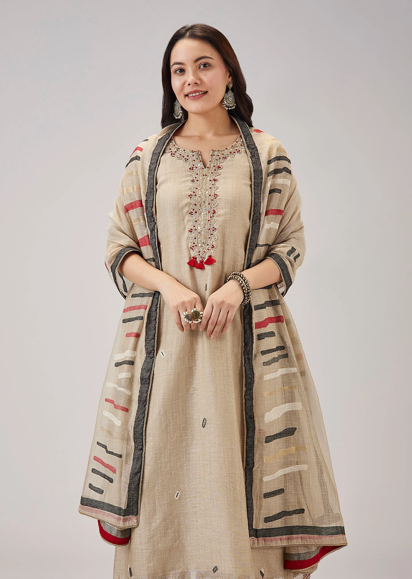 Beige Handwork Chanderi Kurta Set - Image 4