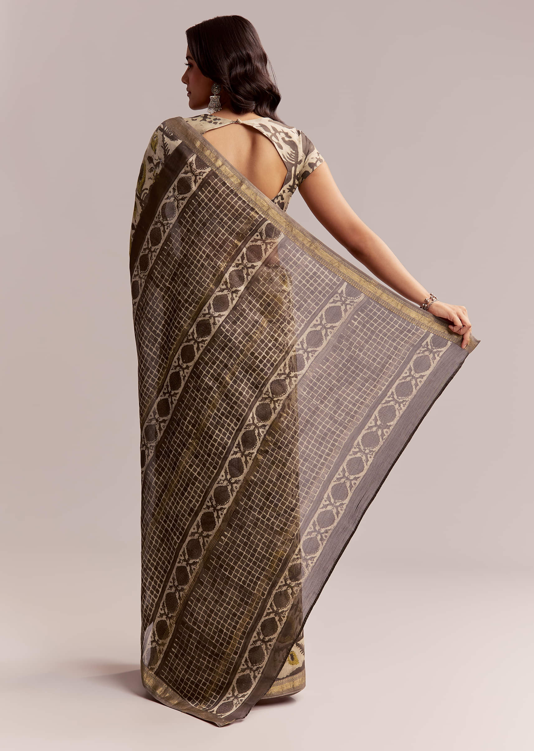 Beige Linen Printed Saree With Hand Block Ajrakh Print - Image 6