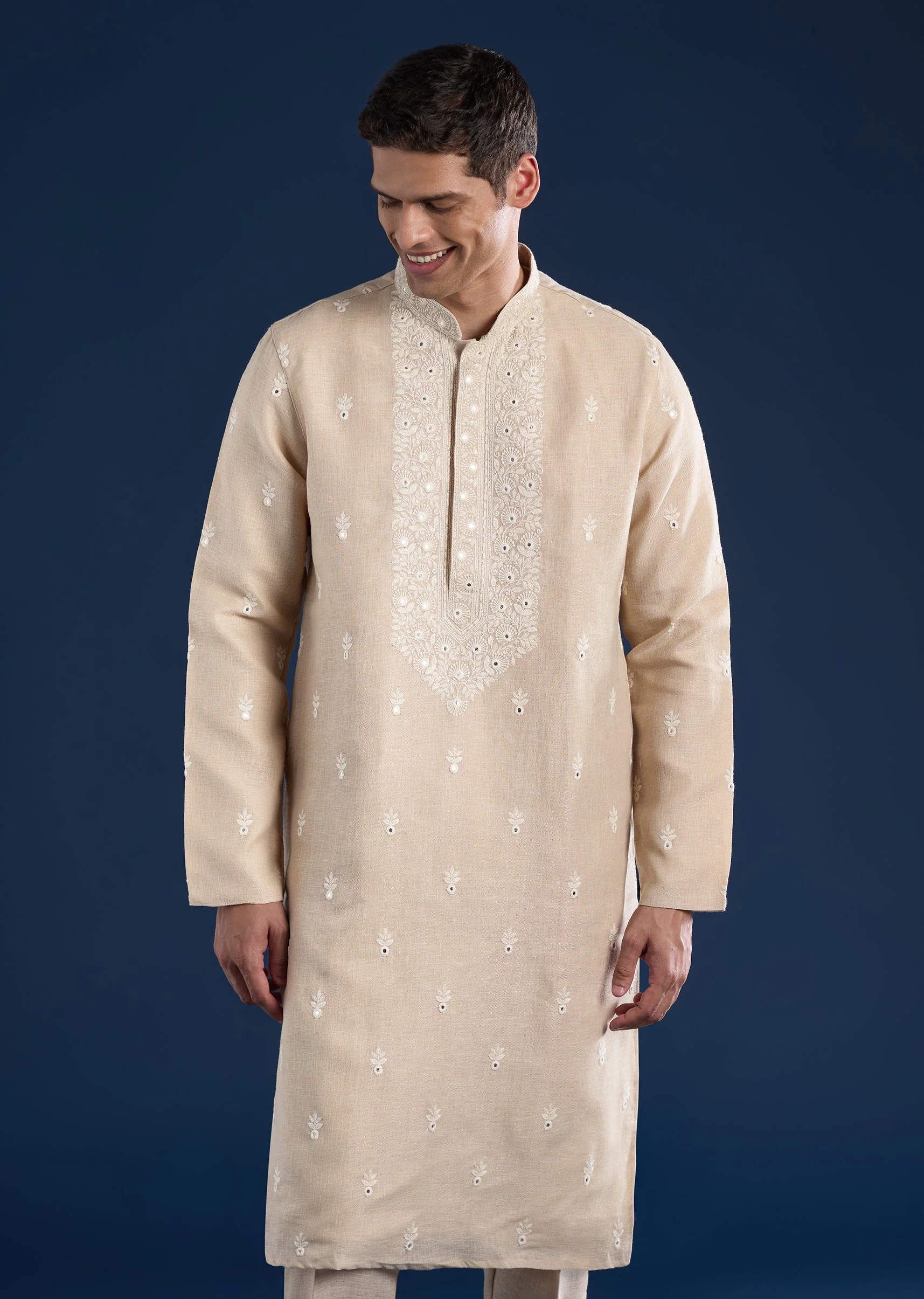 Beige Mirror Detail Kurta Set - Image 4