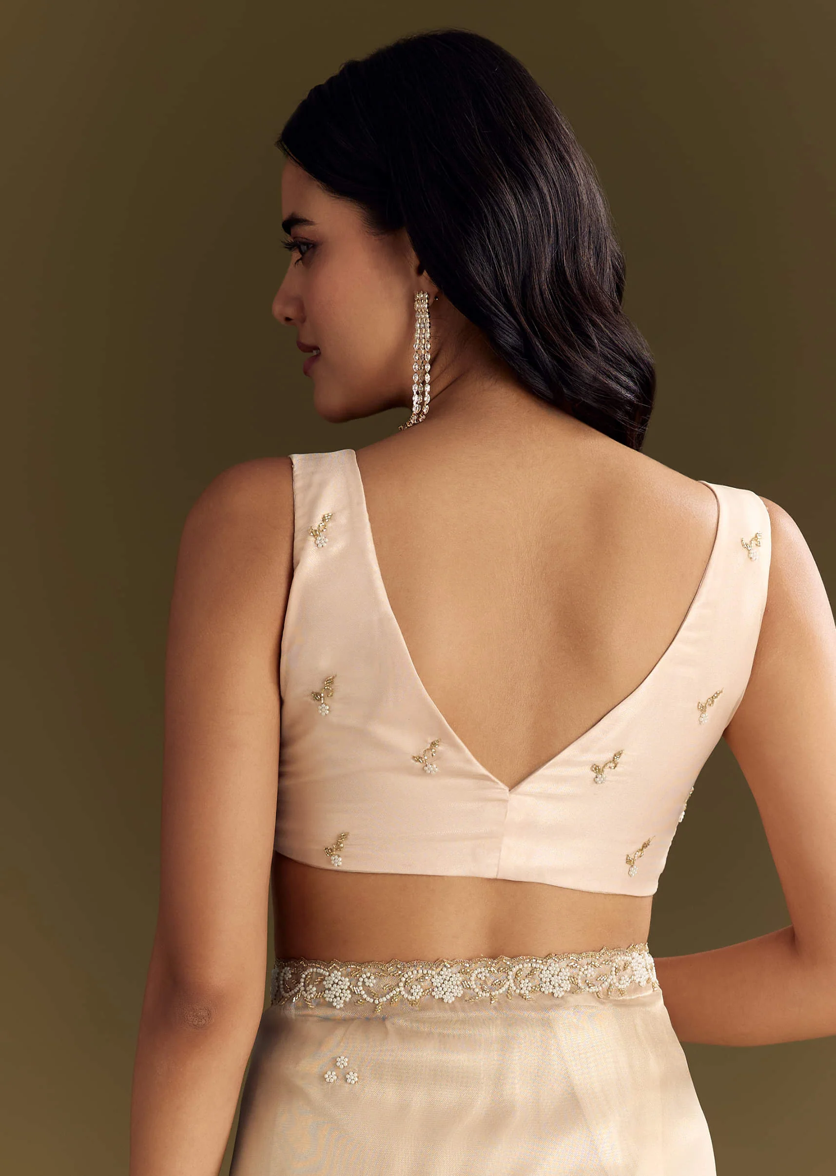 Beige Organza Tissue Saree With Cutdana And Beads Scallop Border - Image 8