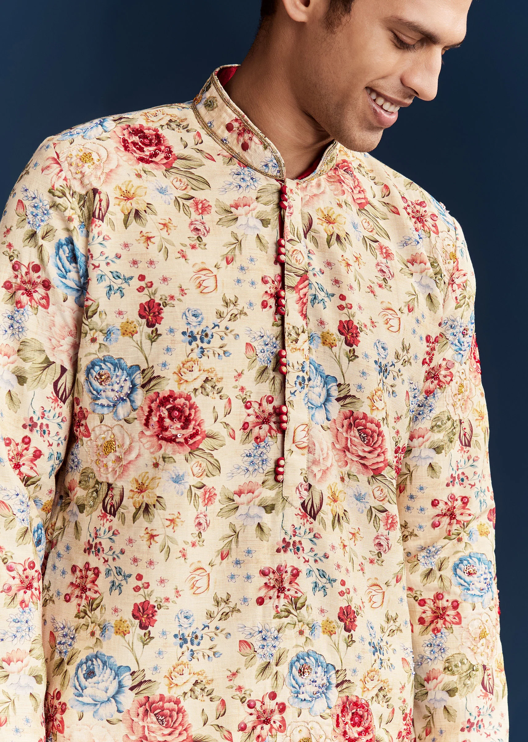 Beige Silk Kurta Set With Floral Embroidery - Image 3