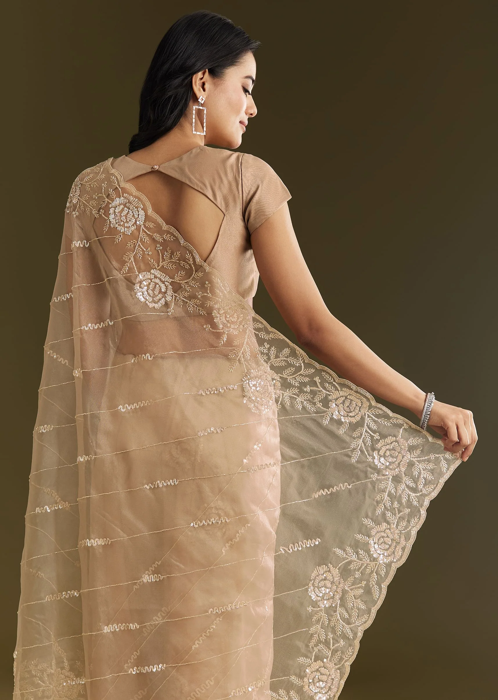 Beige Tissue Saree With Floral Embroidery And Scallop Border - Image 4