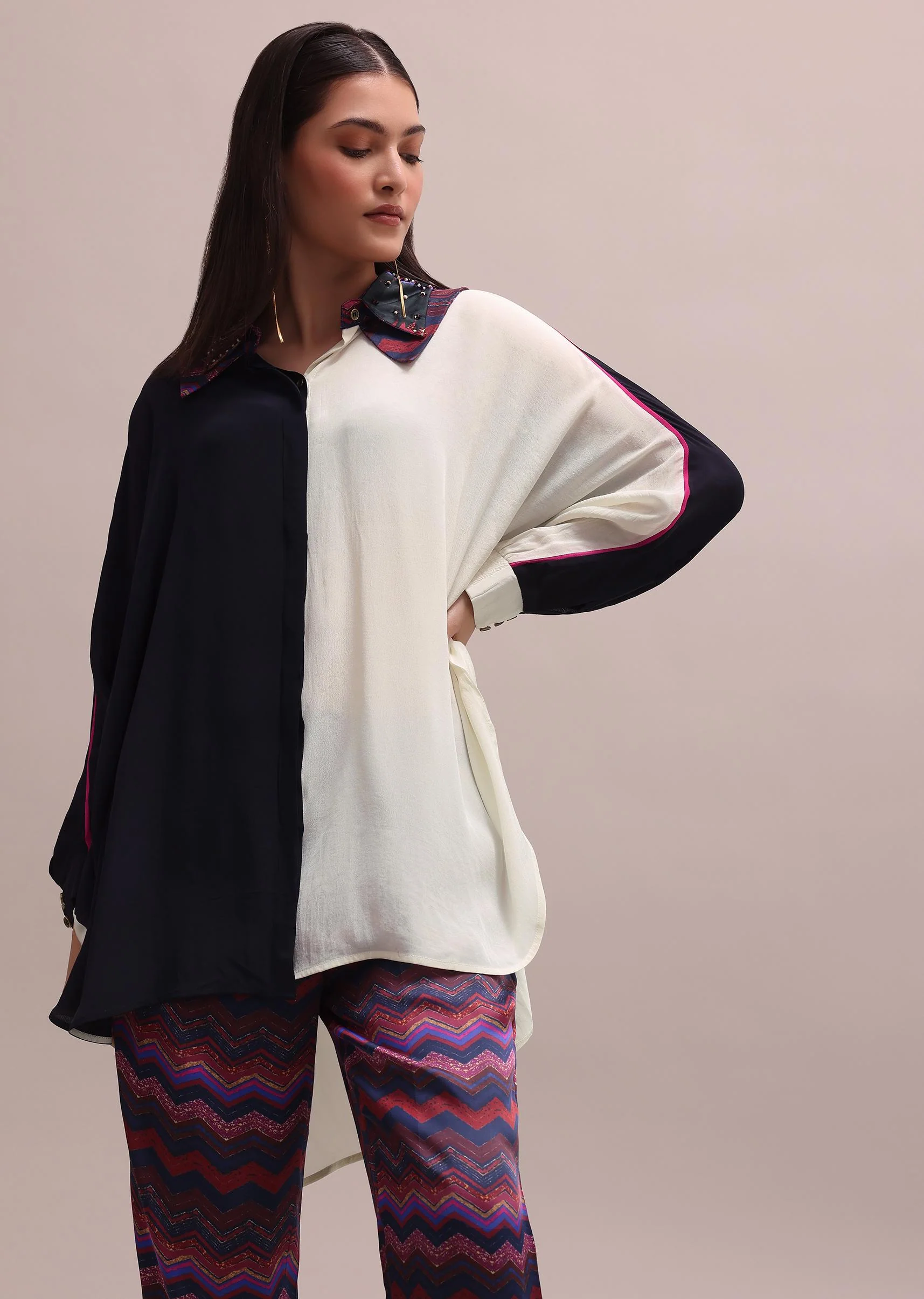 Black And White Color Block Kurta With Embroidered Collar And Striped Crepe Pants Set - Image 4