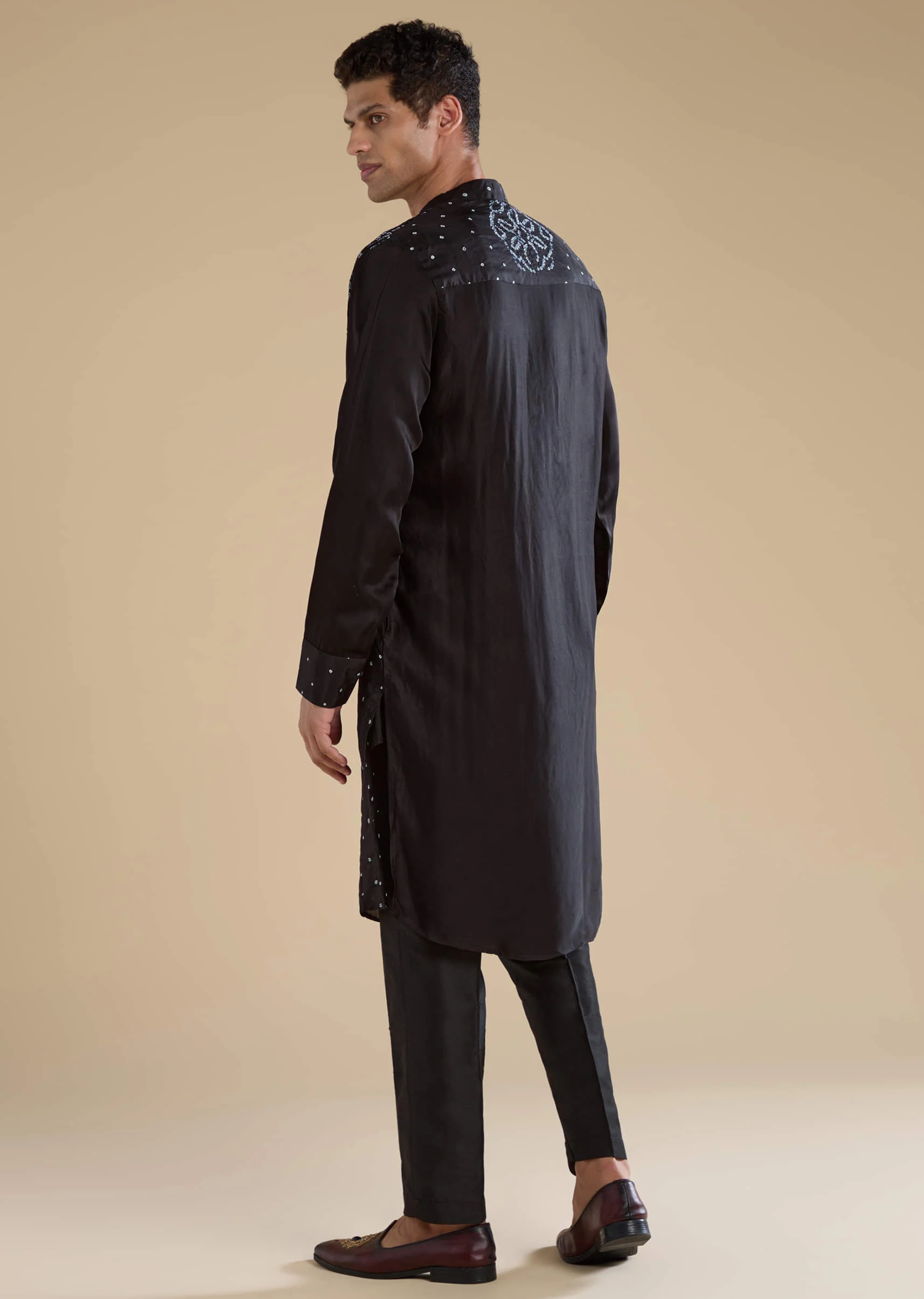 Black Bandhani Silk Mens Kurta and Pant Set - Image 5