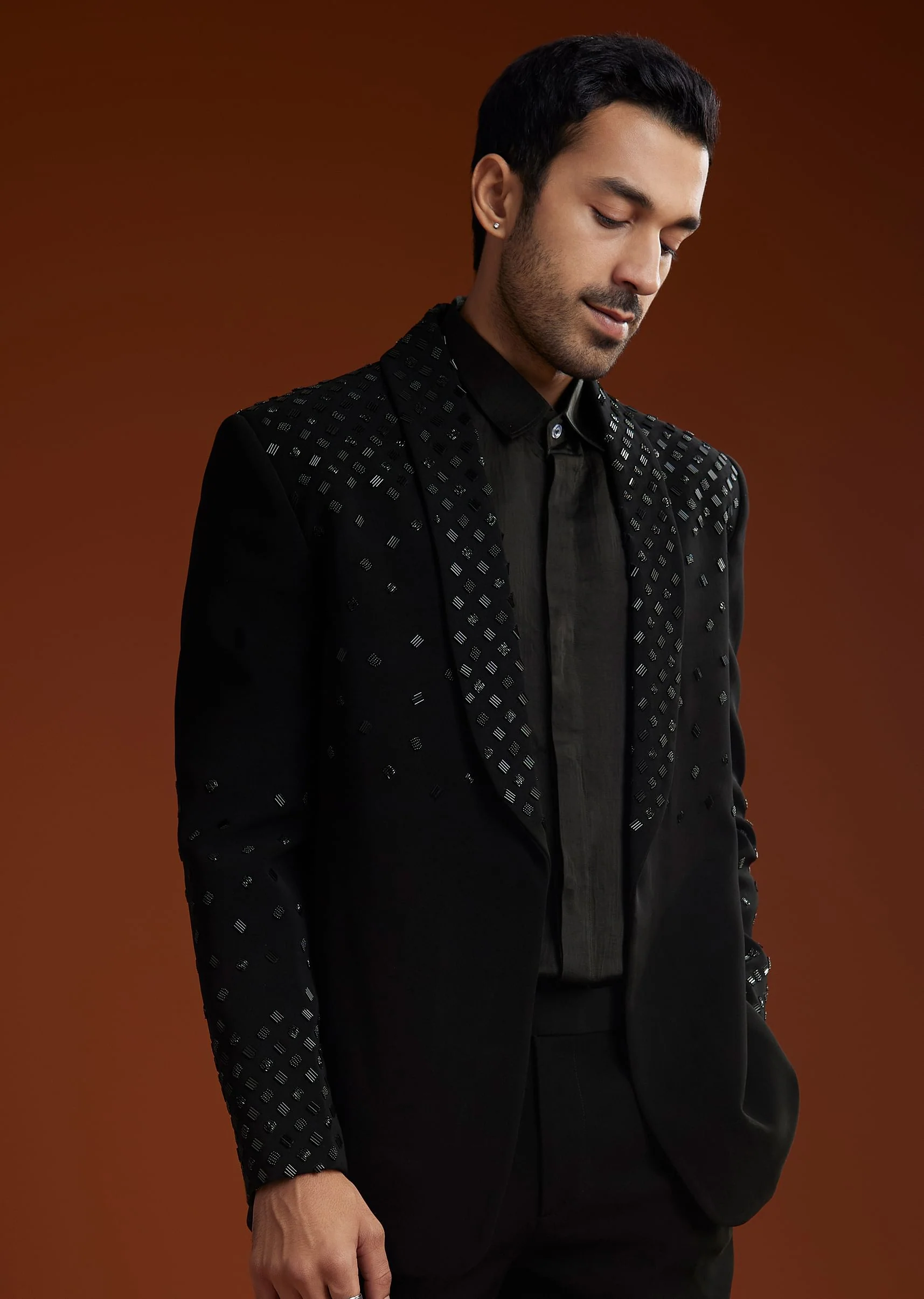 Black Cotton Satin Suit Set With Hand Embroidery - Image 3