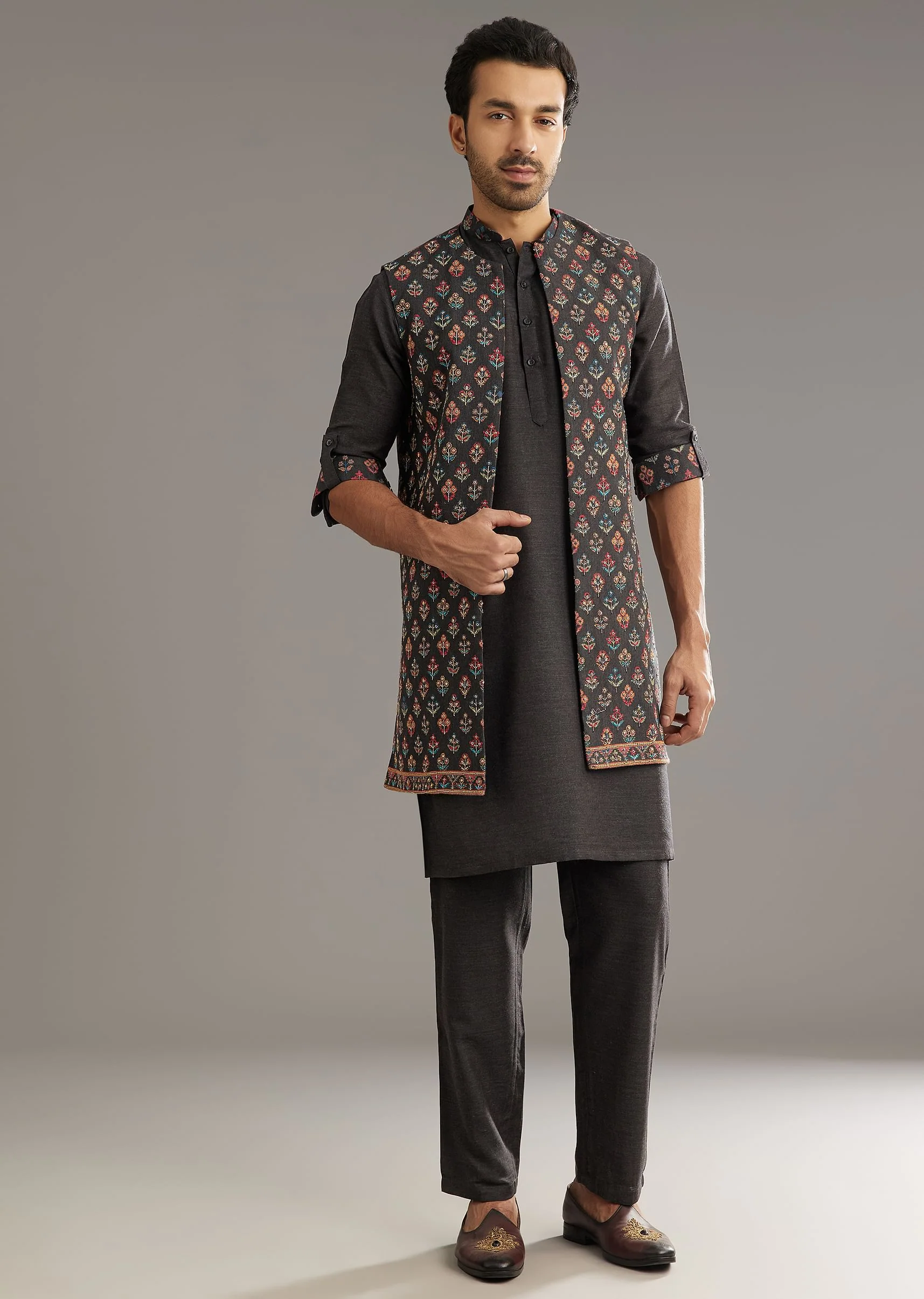 Black Cotton Silk Kurta Set With Symmetric Floral Threadwork - Image 2