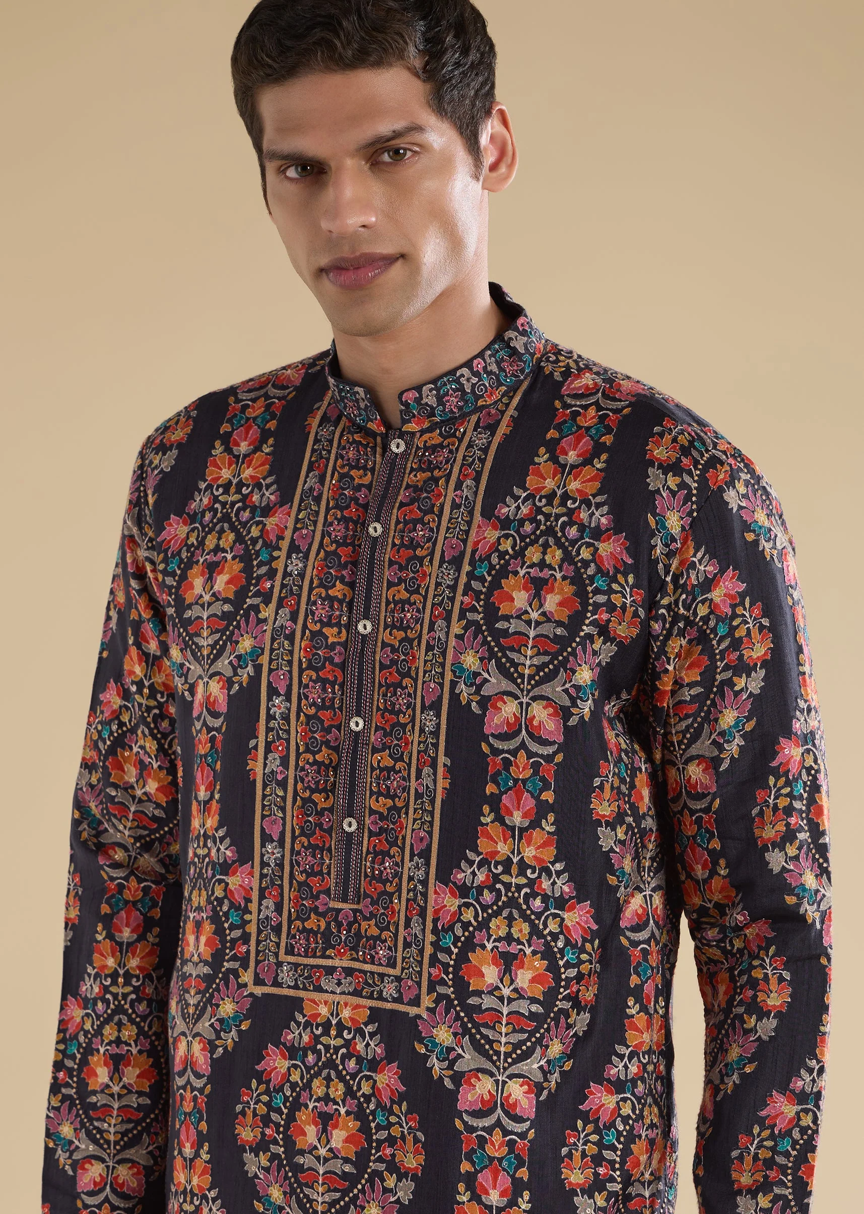 Black Cutdana Detail Kurta Set - Image 2