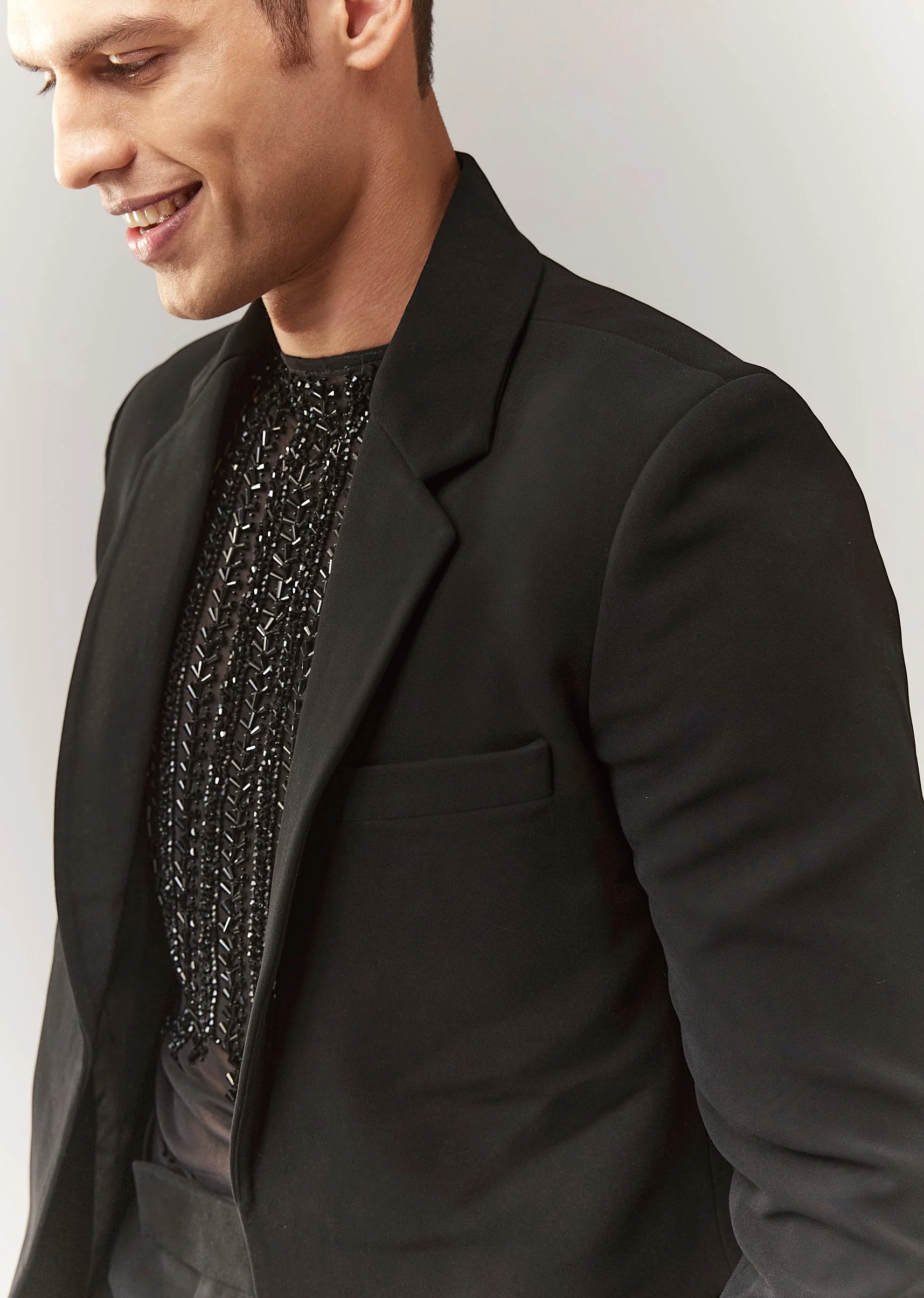 Black Embellished Jersey Indo Western Set With Zip Closure - Image 2