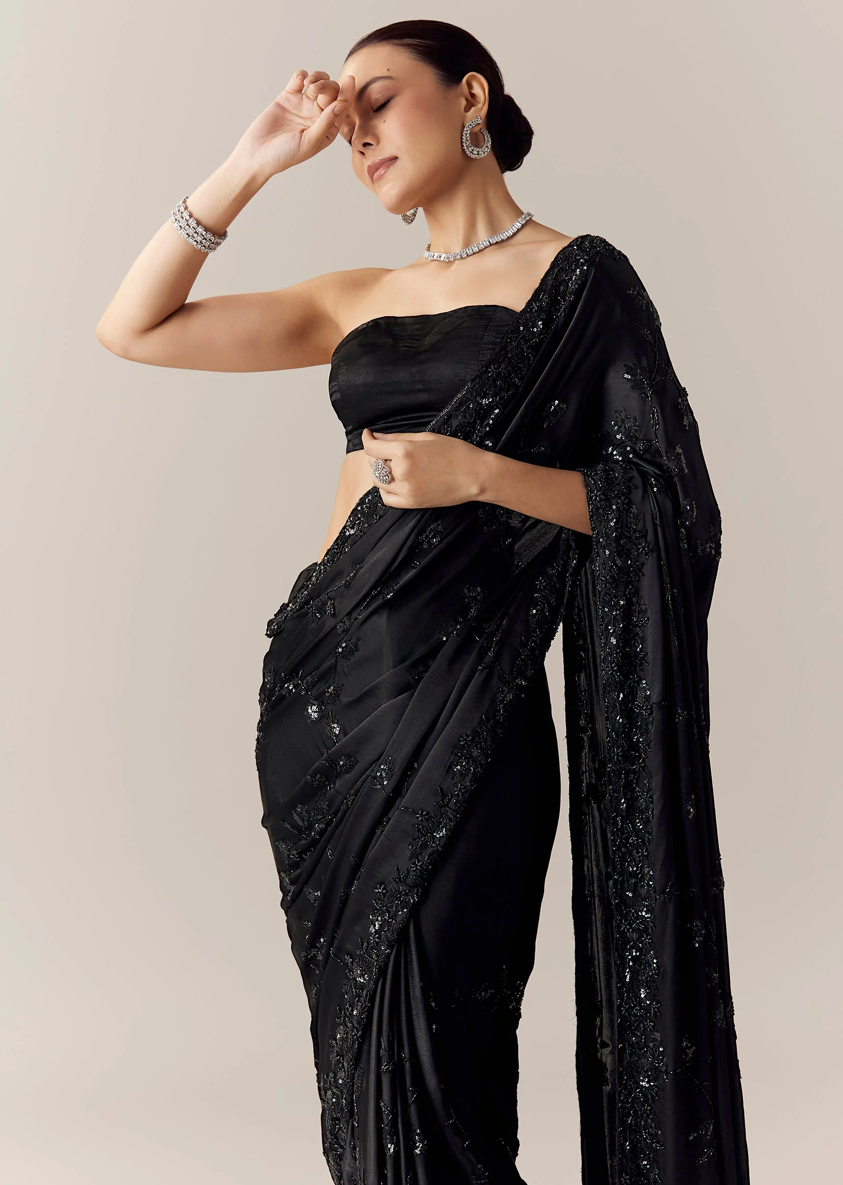 Black Floral Motif Cutdana Embellished Saree with Unstitched Blouse - Image 5