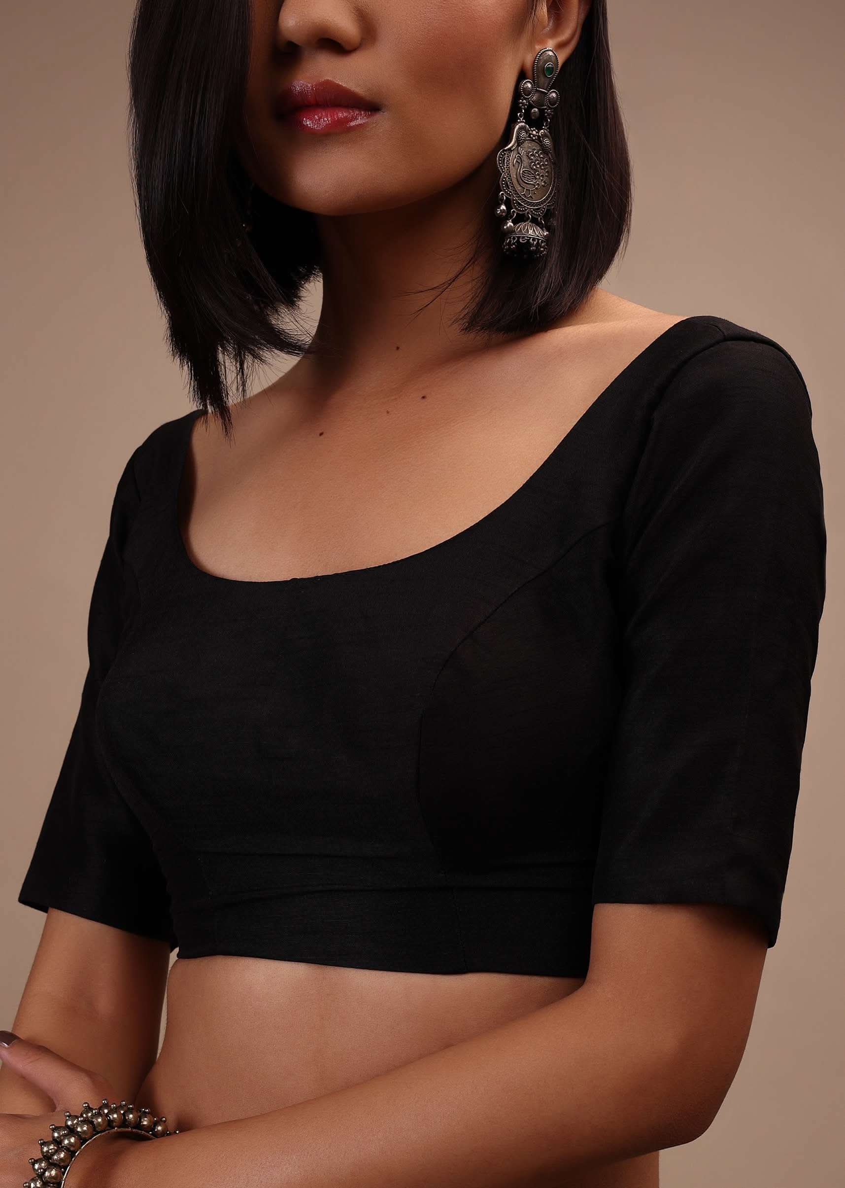 Black Half-Sleeveless Blouse In Scallop Neckline Raw Silk With Back Hook Closure.Padded With A Straight Hemline - Image 4