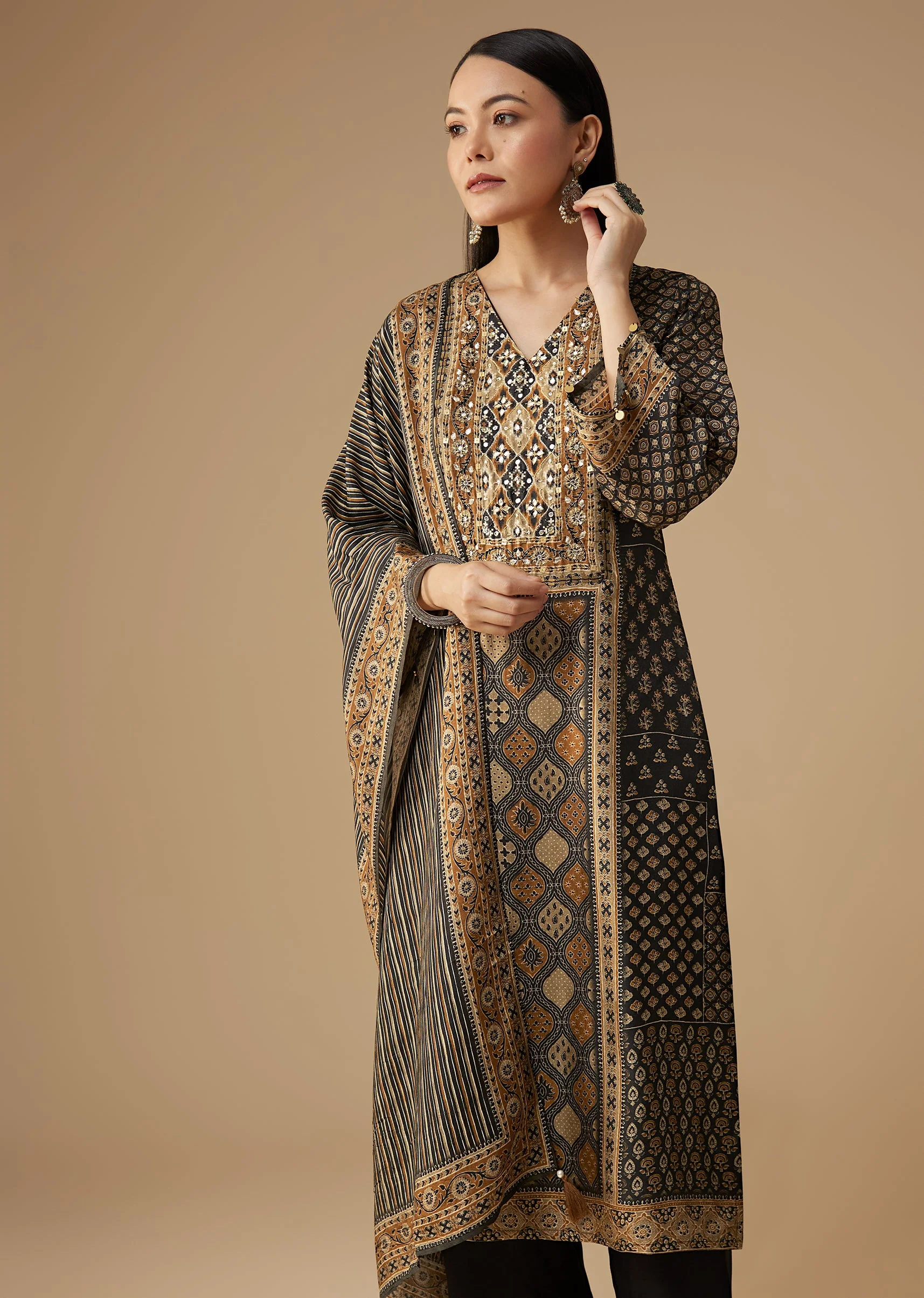 Black Indie Printed Silk Kurta Pant Set - Image 4