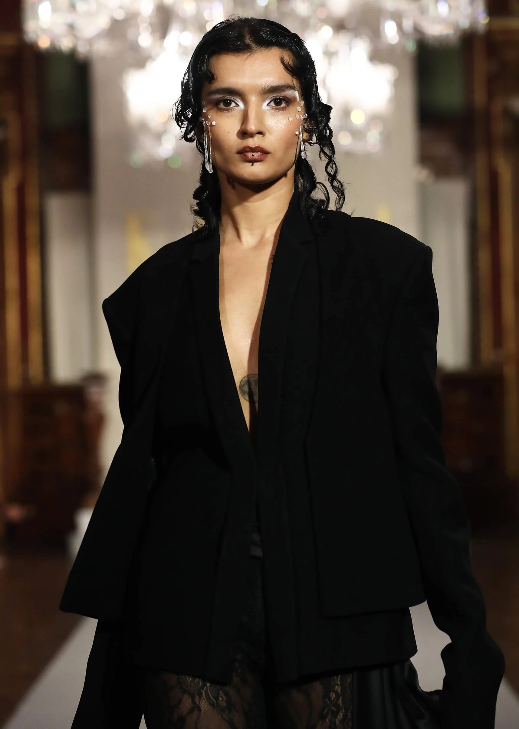 Black Indo Western Suit For Women With Pearl Tasselled Pants - Image 2