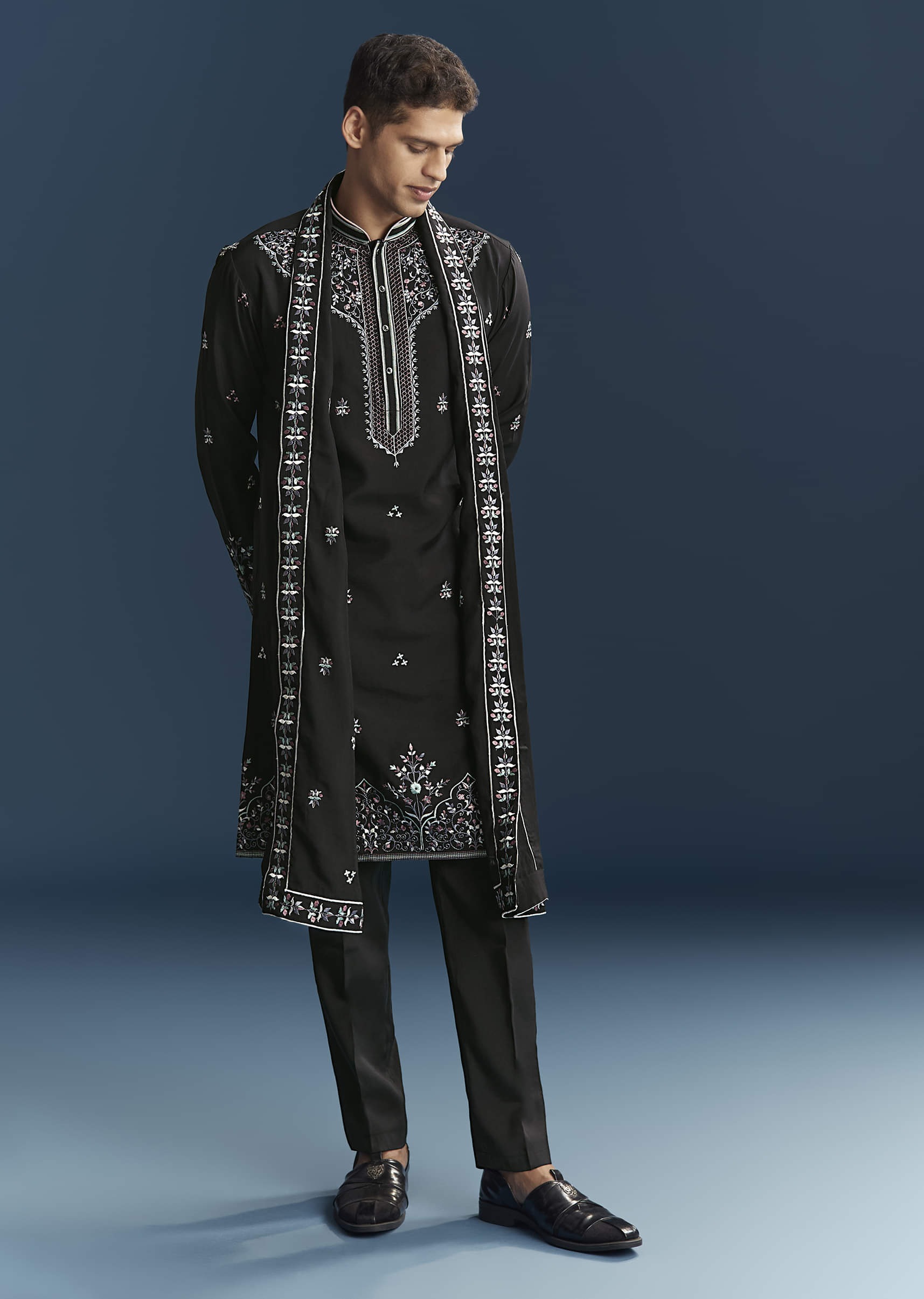Black Silk Kurta Set For Men With Floral And Geometric Embroidery - Image 3