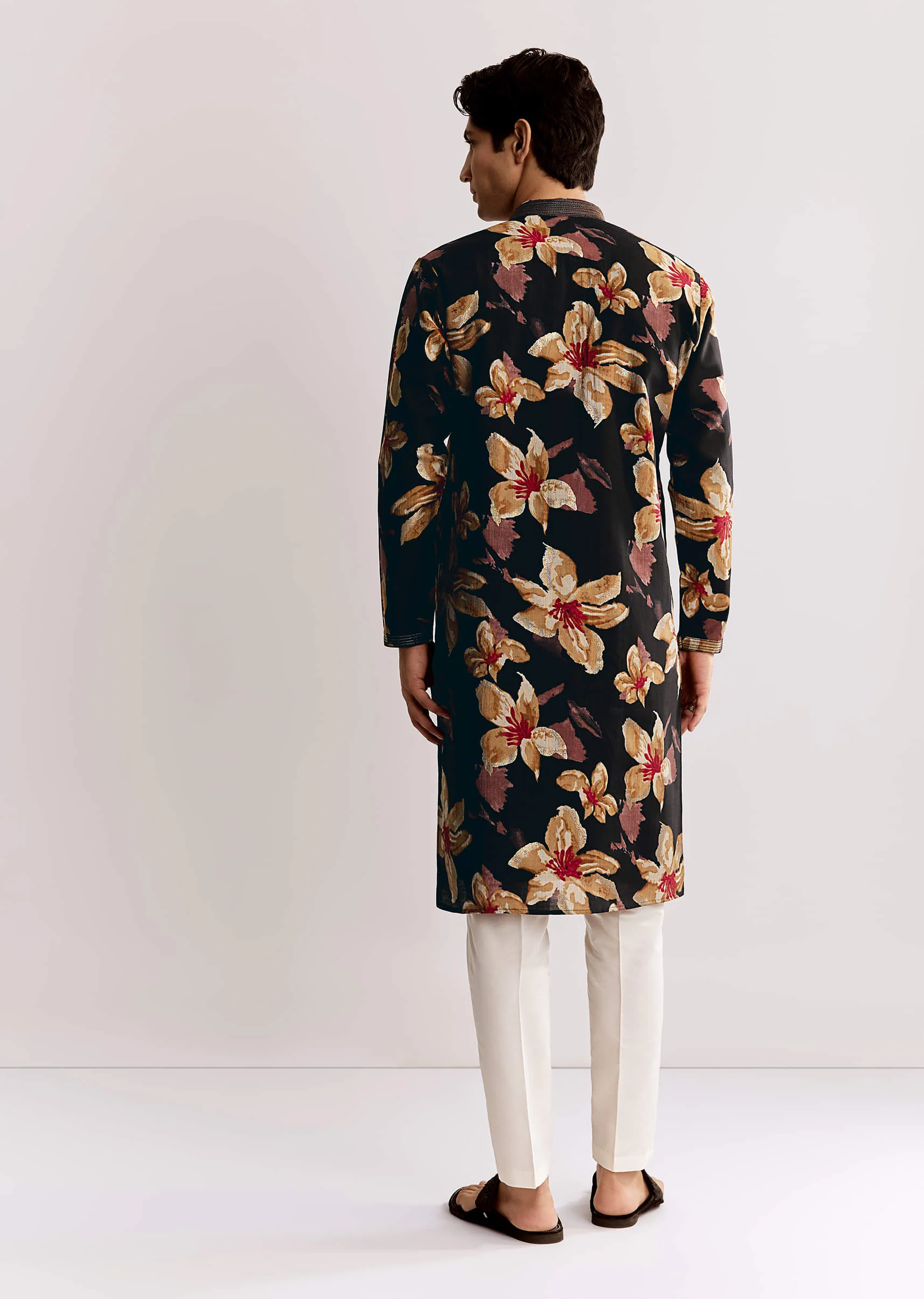 Black Silk Kurta Set With Floral Print - Image 5