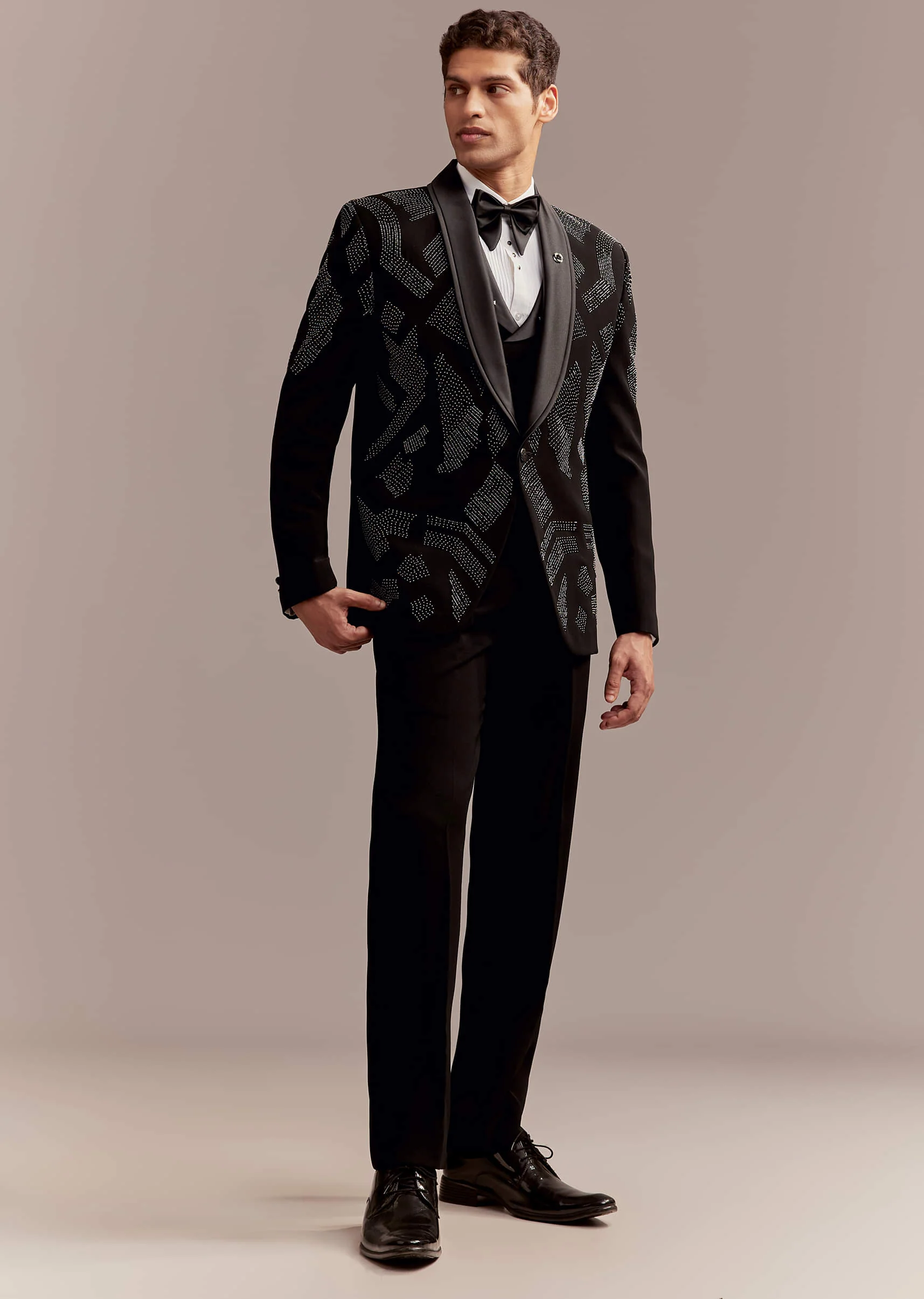 Black Tuxedo For Men With Modern Geometric Beadwork - Image 3