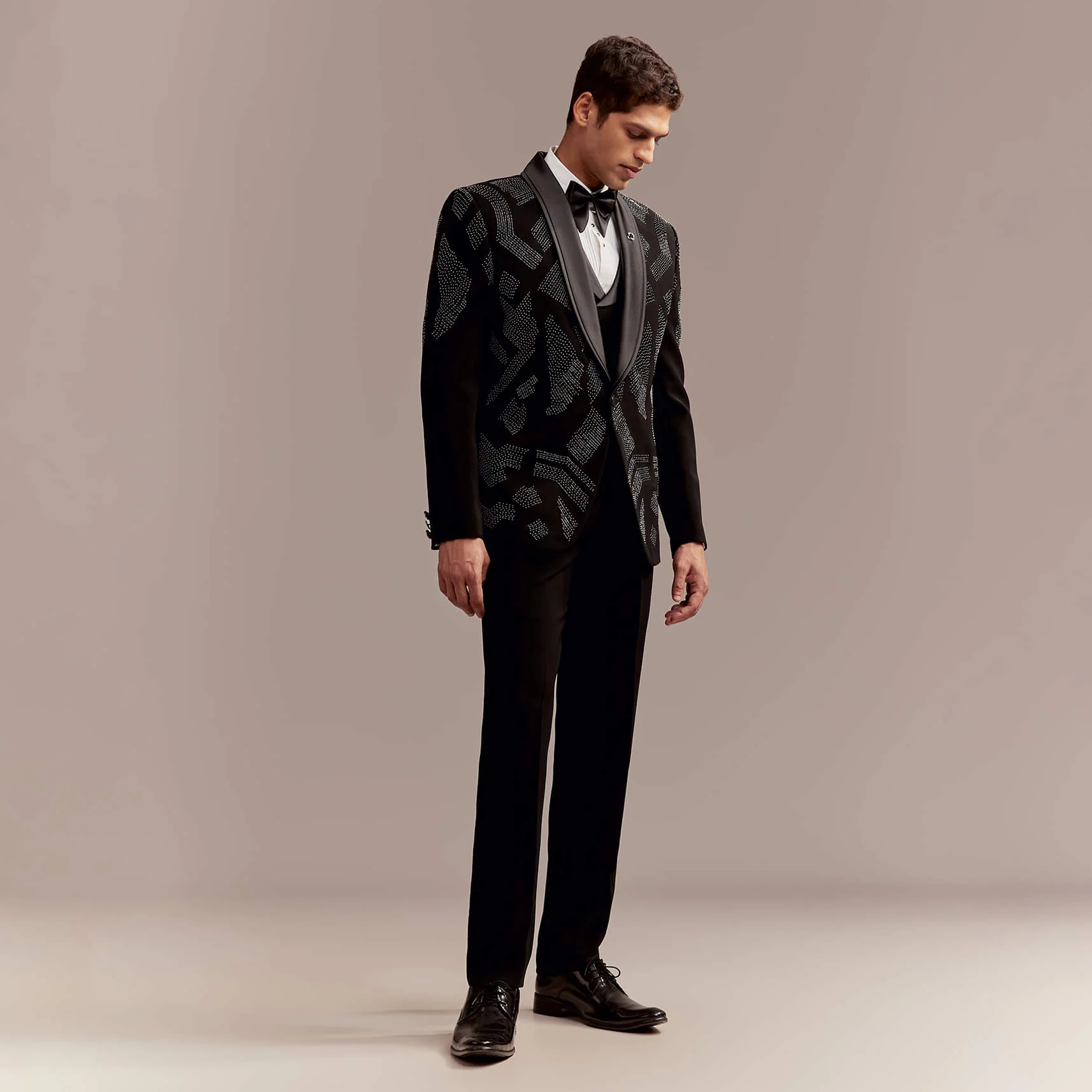 Black Tuxedo For Men With Modern Geometric Beadwork - Image 4