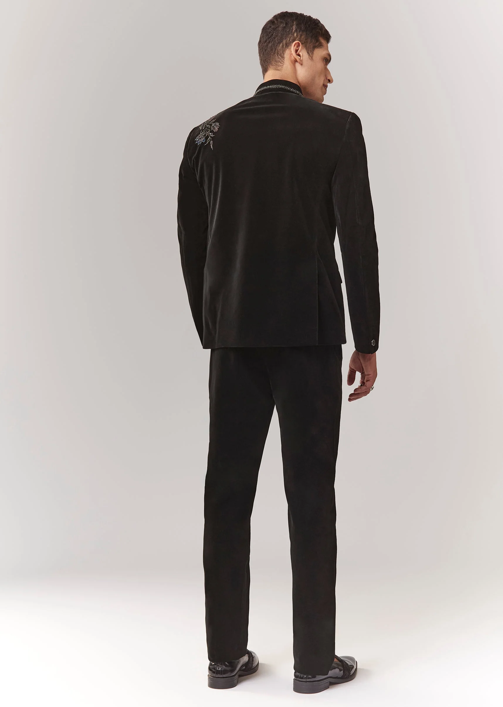 Black Velvet Jodhpuri With Cutdana And Bead Work - Image 5