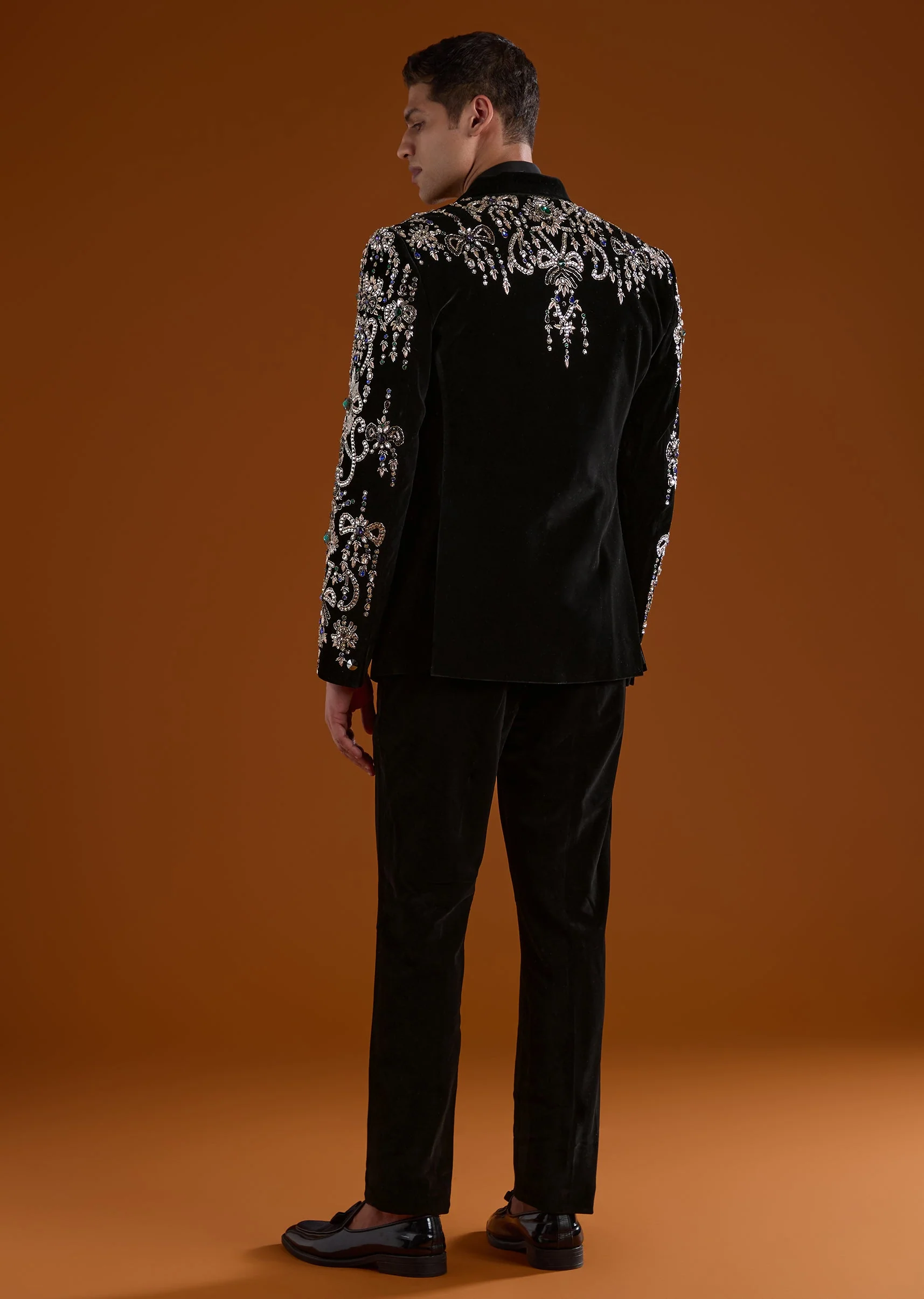 Black Velvet Mens Tuxedo With Stone Zari Cut Dana And Thread Work - Image 5