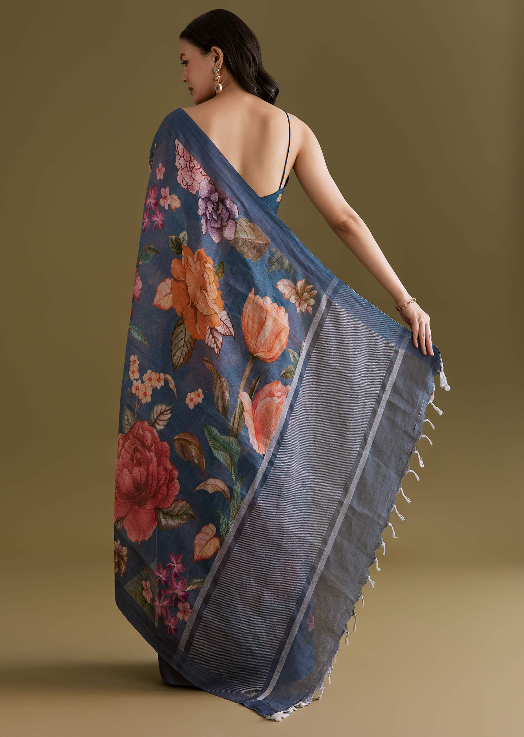 Blue Linen Saree With Botanical Floral Prints - Image 6