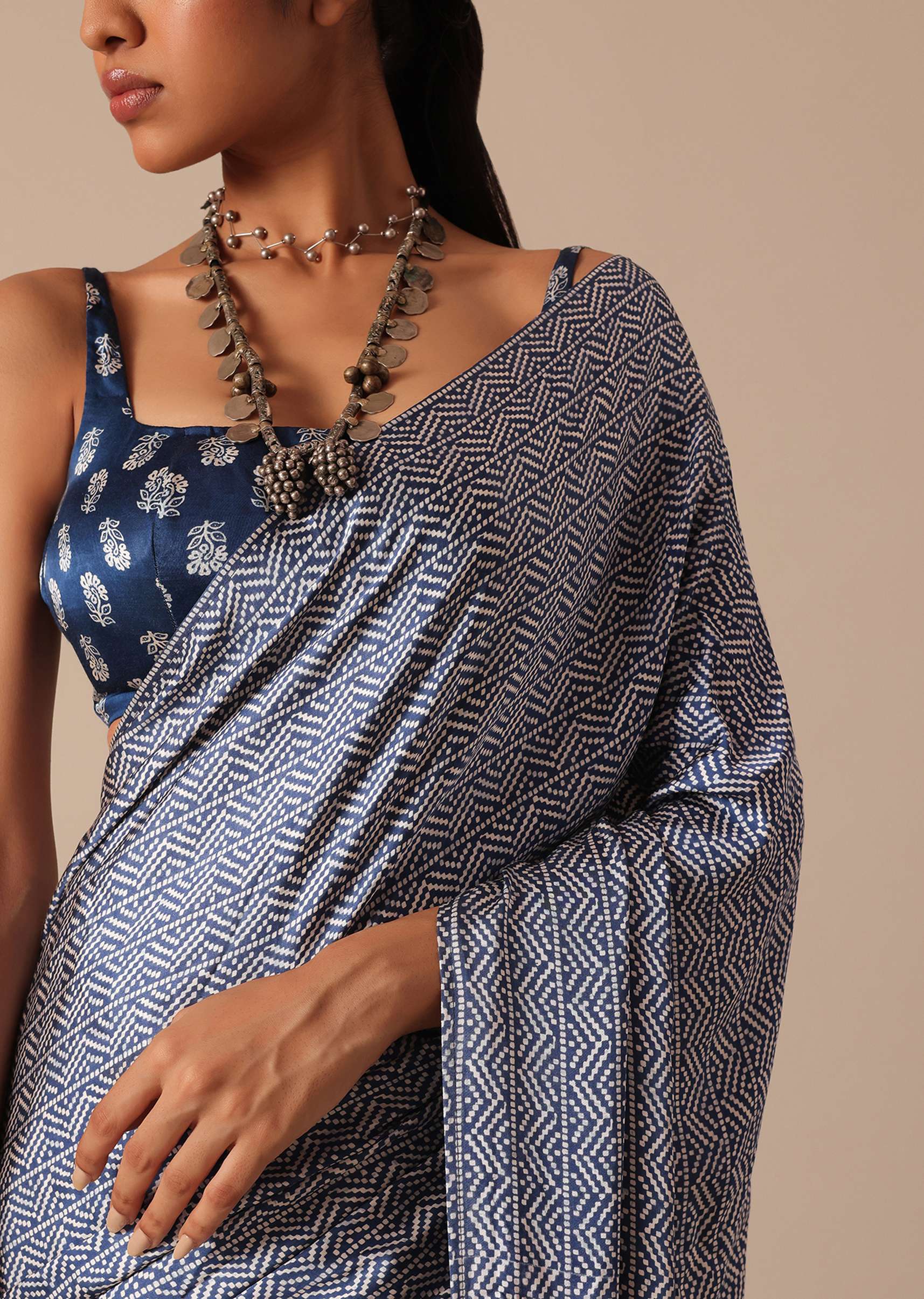 Blue Printed Saree In Satin With Tassel Detail And Unstitched Blouse Fabric - Image 5