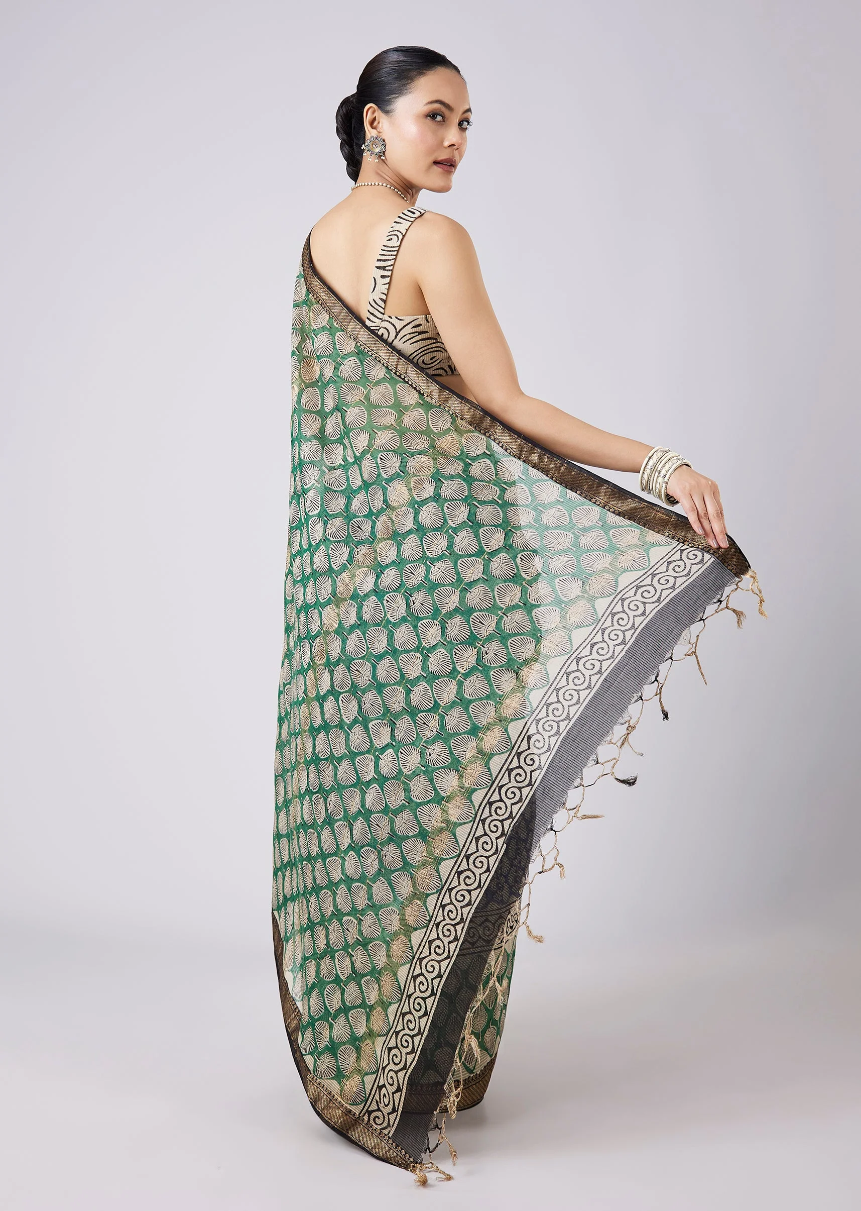 Blue Printed Tassel Border Saree with Unstitched Blouse - Image 4