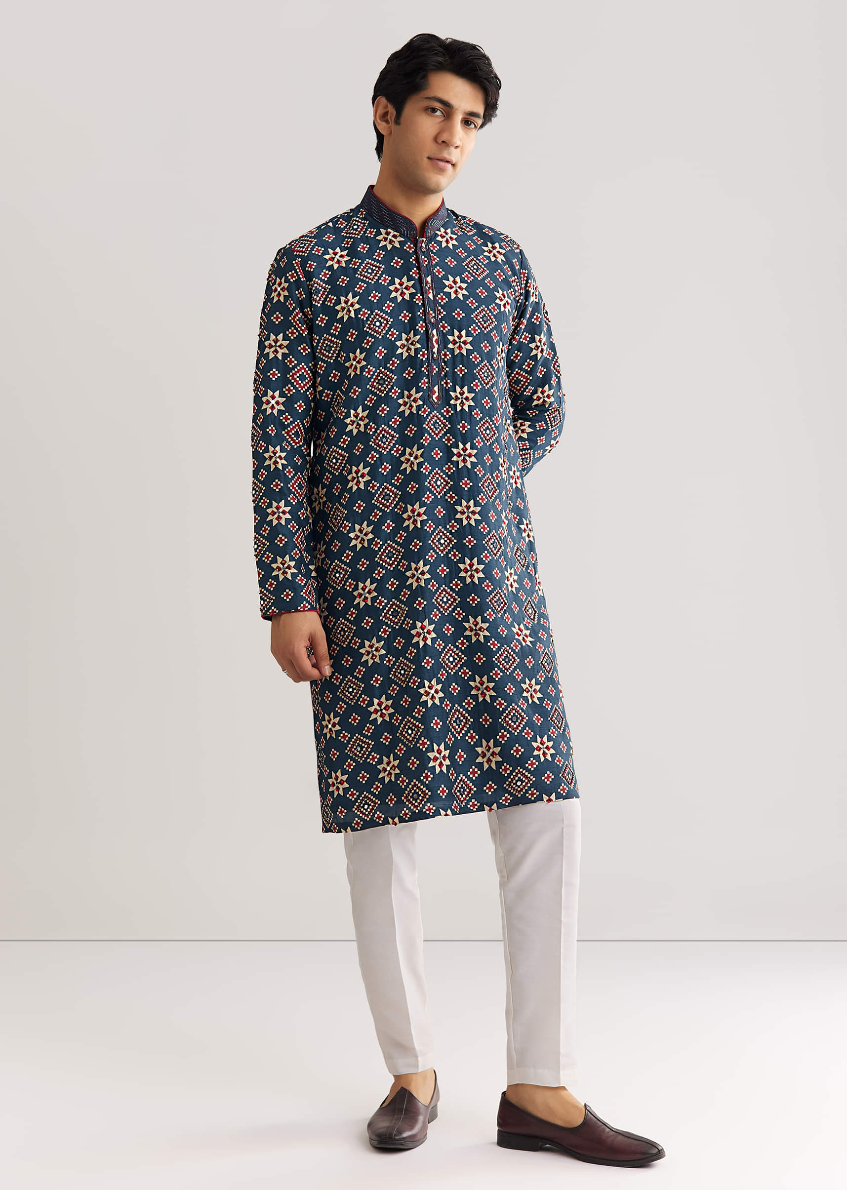 Blue Rawsilk Kurta Set With Beaded Embroidery - Image 4