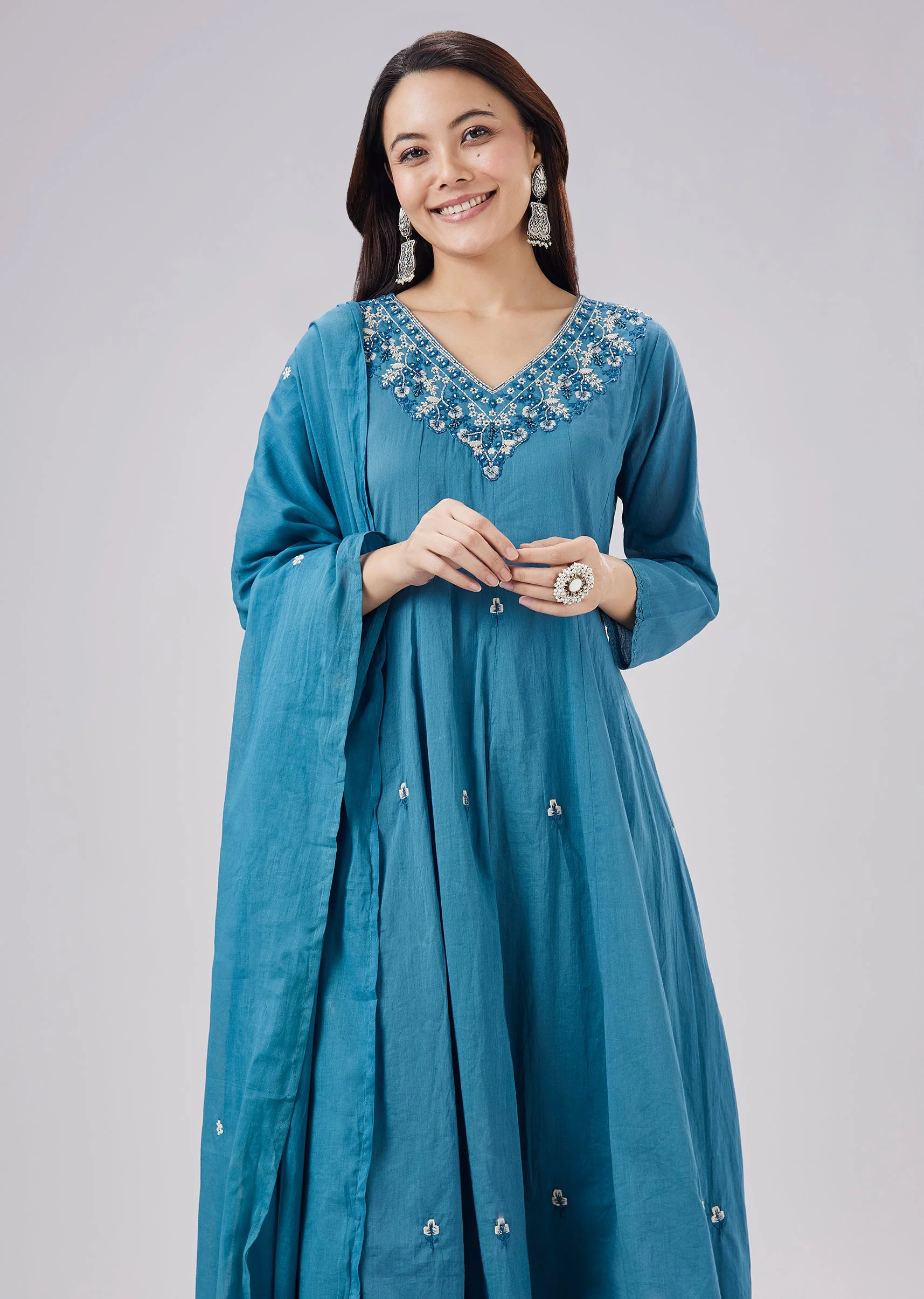 Blue Resham Embroidered Mulmul Anarkali Set With Dupatta - Image 4