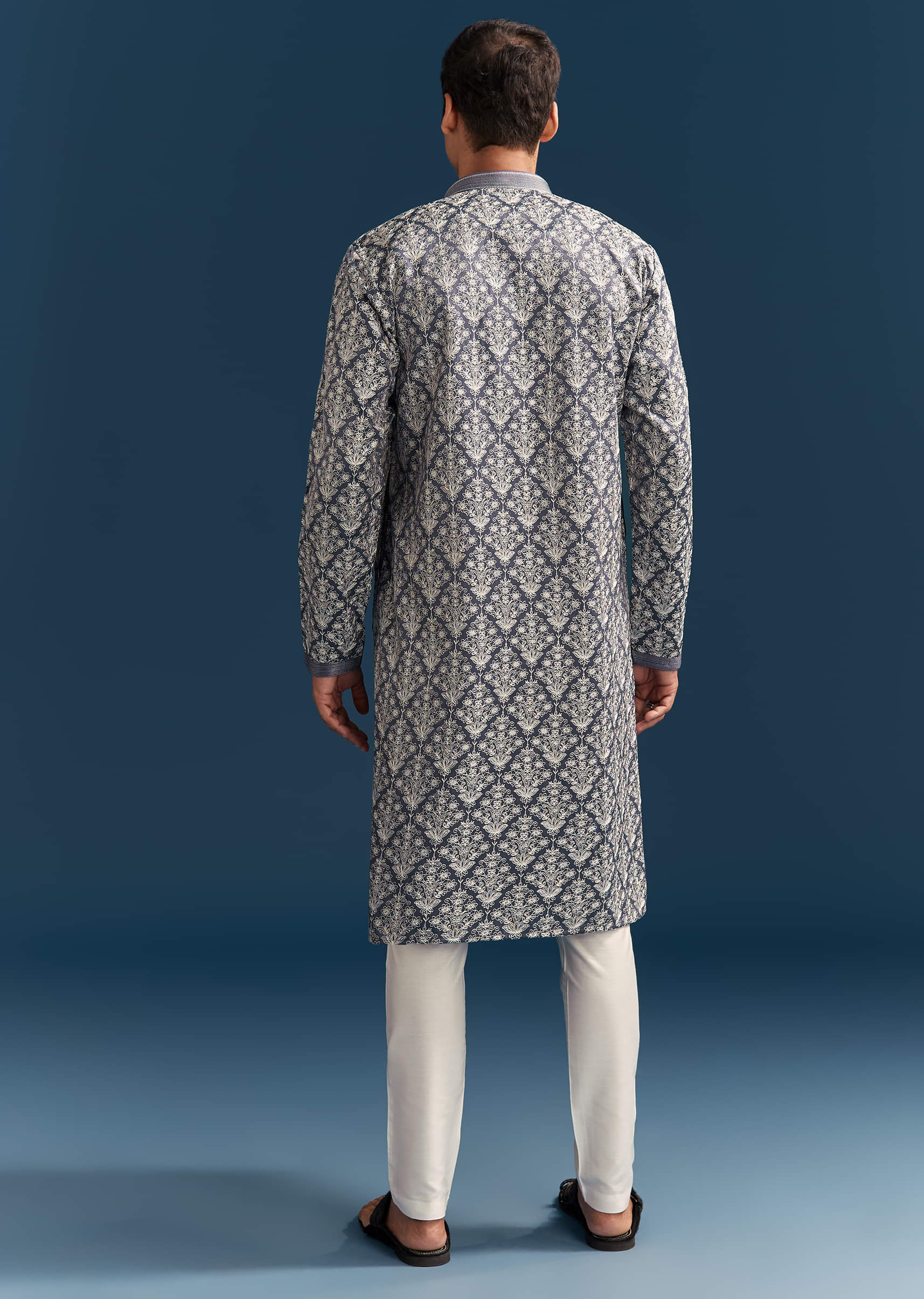 Blue Silk Kurta Set For Men With Thread Embroidery - Image 5