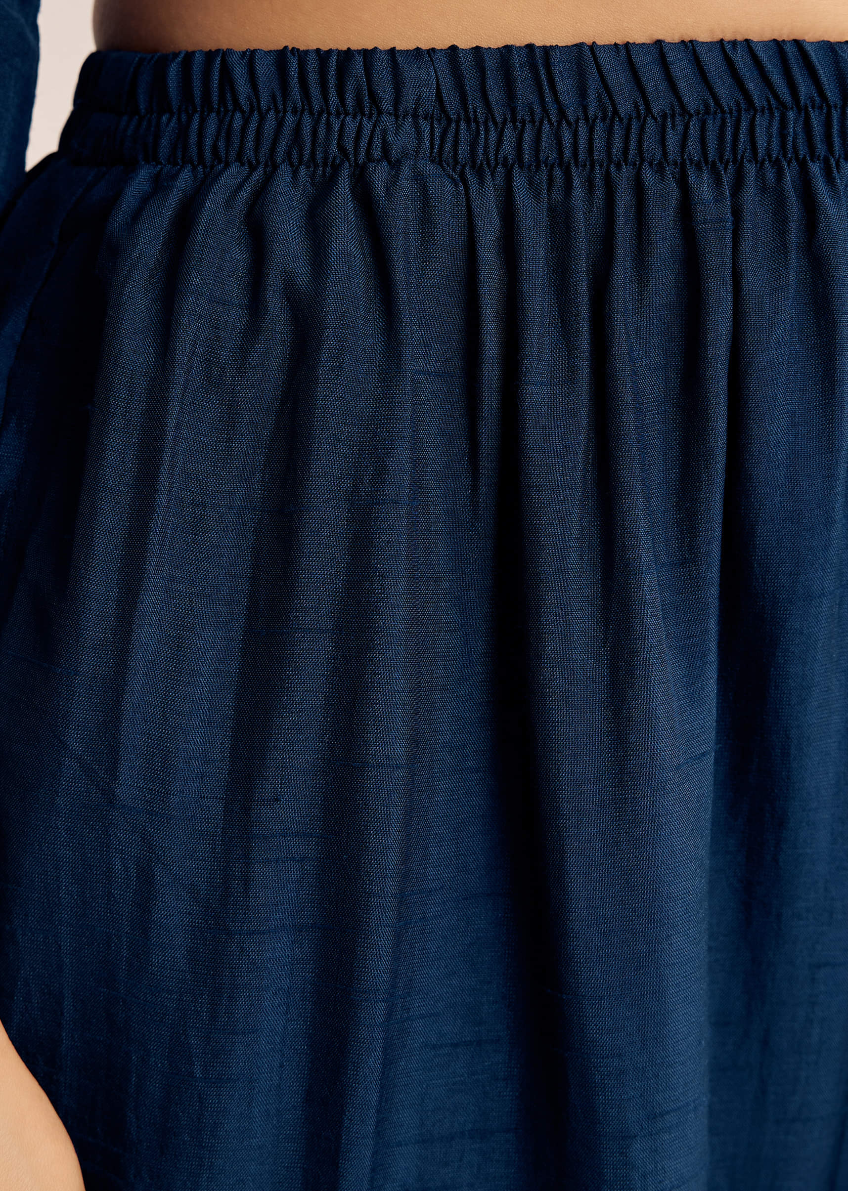 Blue Zardosi Work Dola Silk Kurta Set With Dupatta In Organza - Image 6