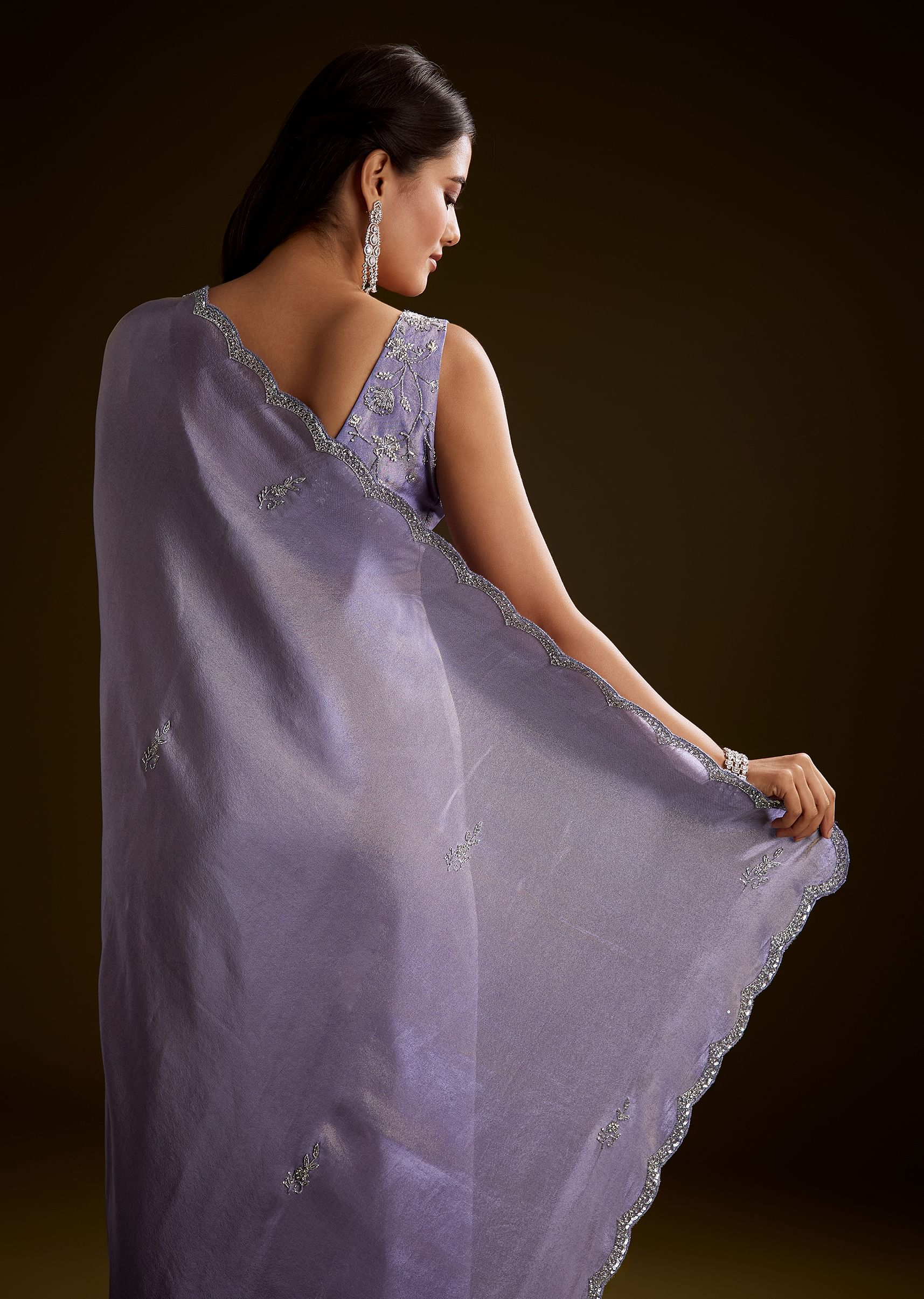 Blush Grey Tissue Saree With Cutdana And Sequins Embroidery And Scallop Border - Image 6