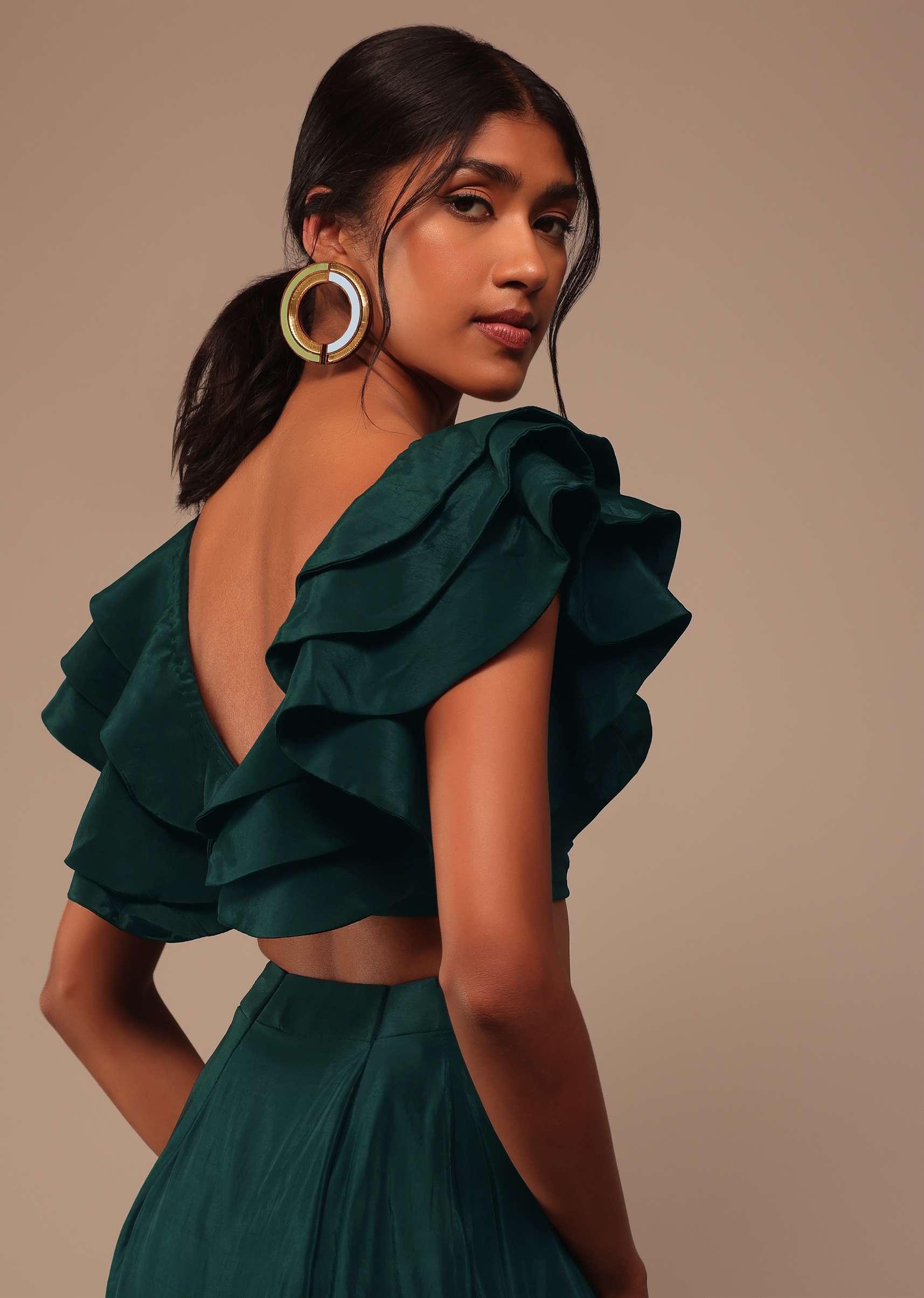 Bottle Green Crepe Pre Drape Saree With Fancy Blouse And Embroidered Belt - Image 8
