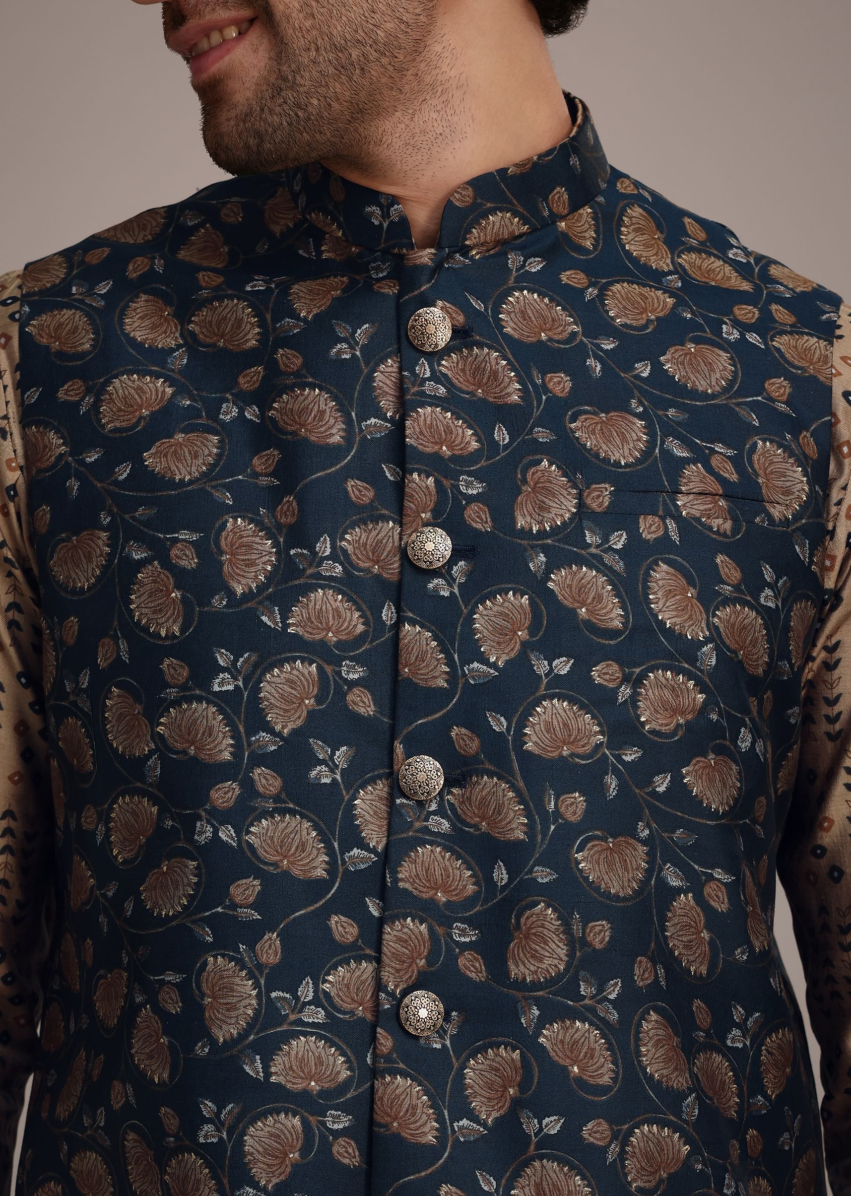 Bronze Silk Printed Kurta Set With Leaf Motifs - Image 3