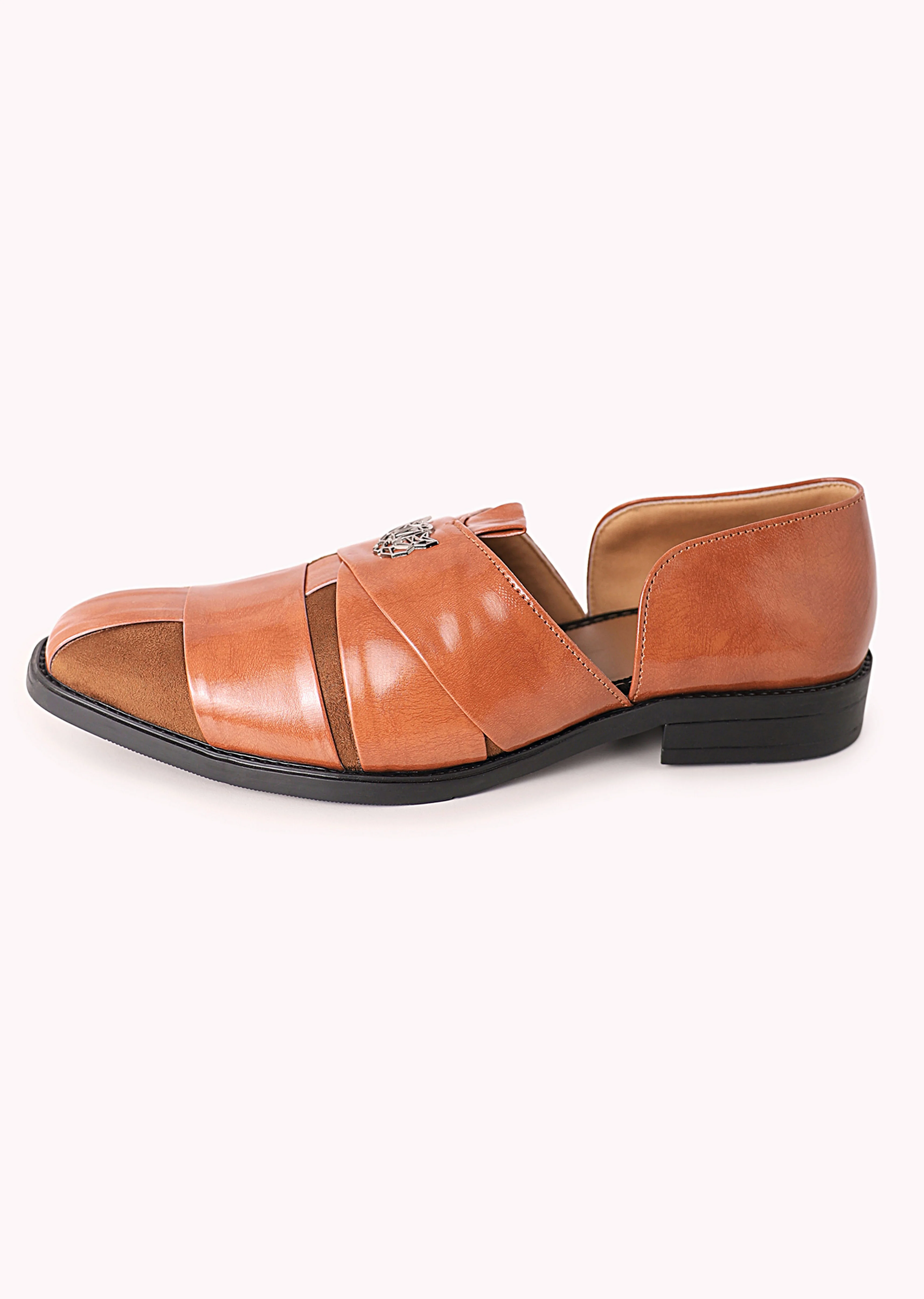 Brown Juttis with Cutwork Detail - Image 4