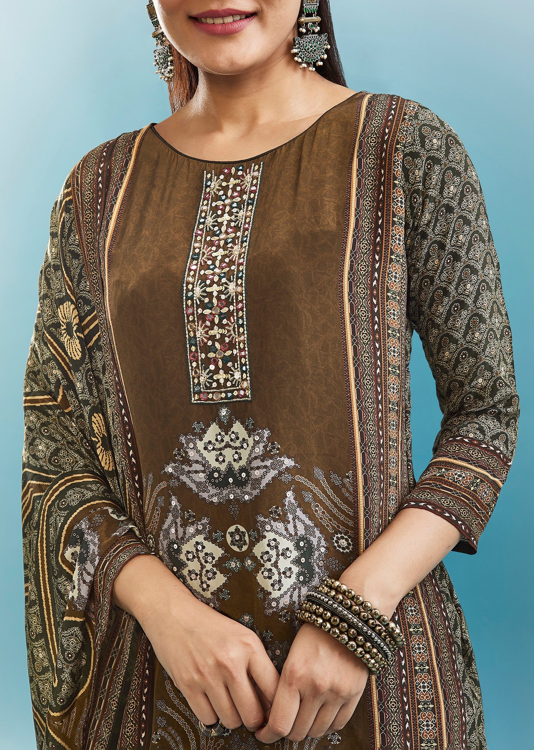 Brown Printed Kurta Set With Mirror Detailing - Image 2
