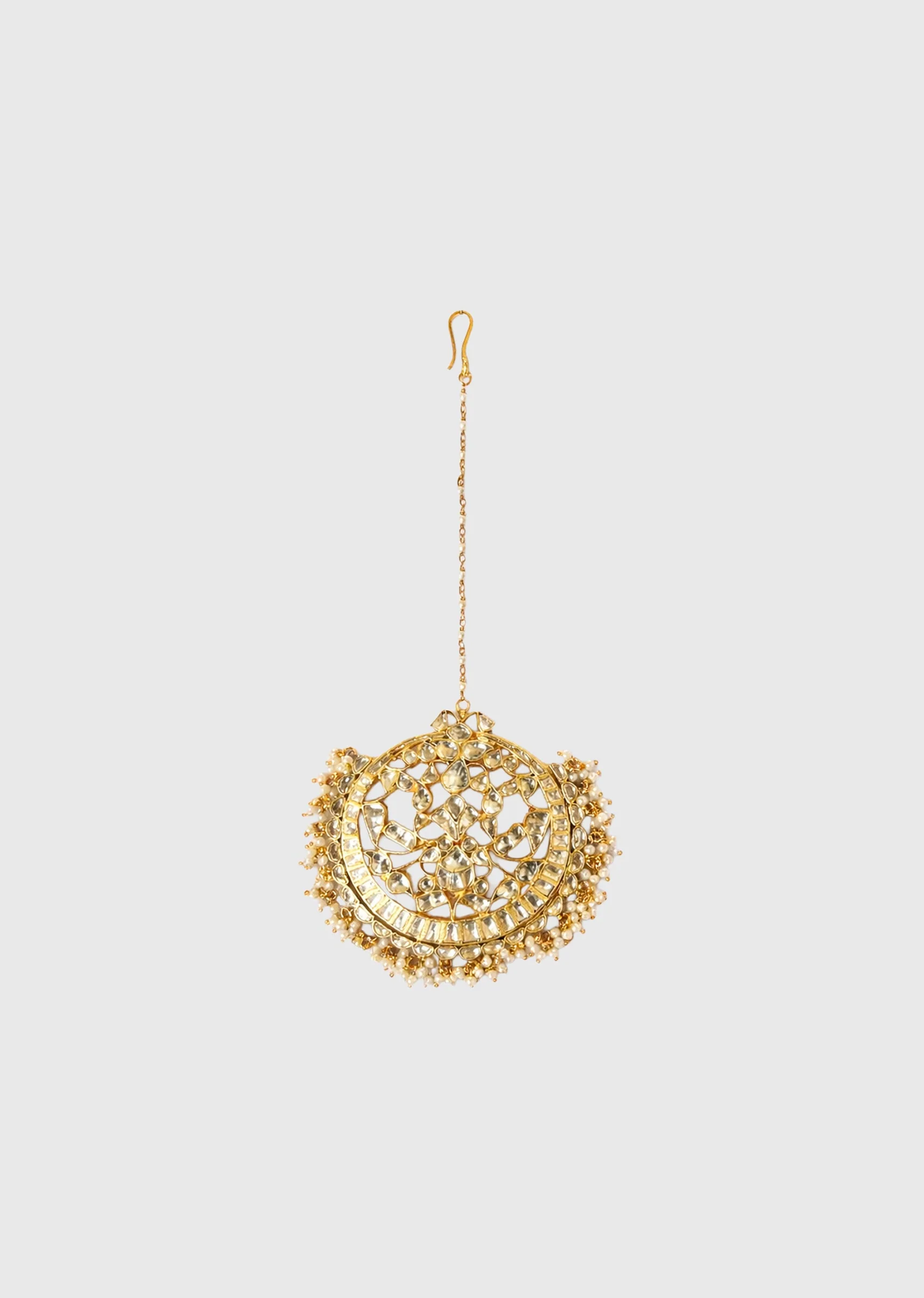 Classic Kundan Maang Tikka