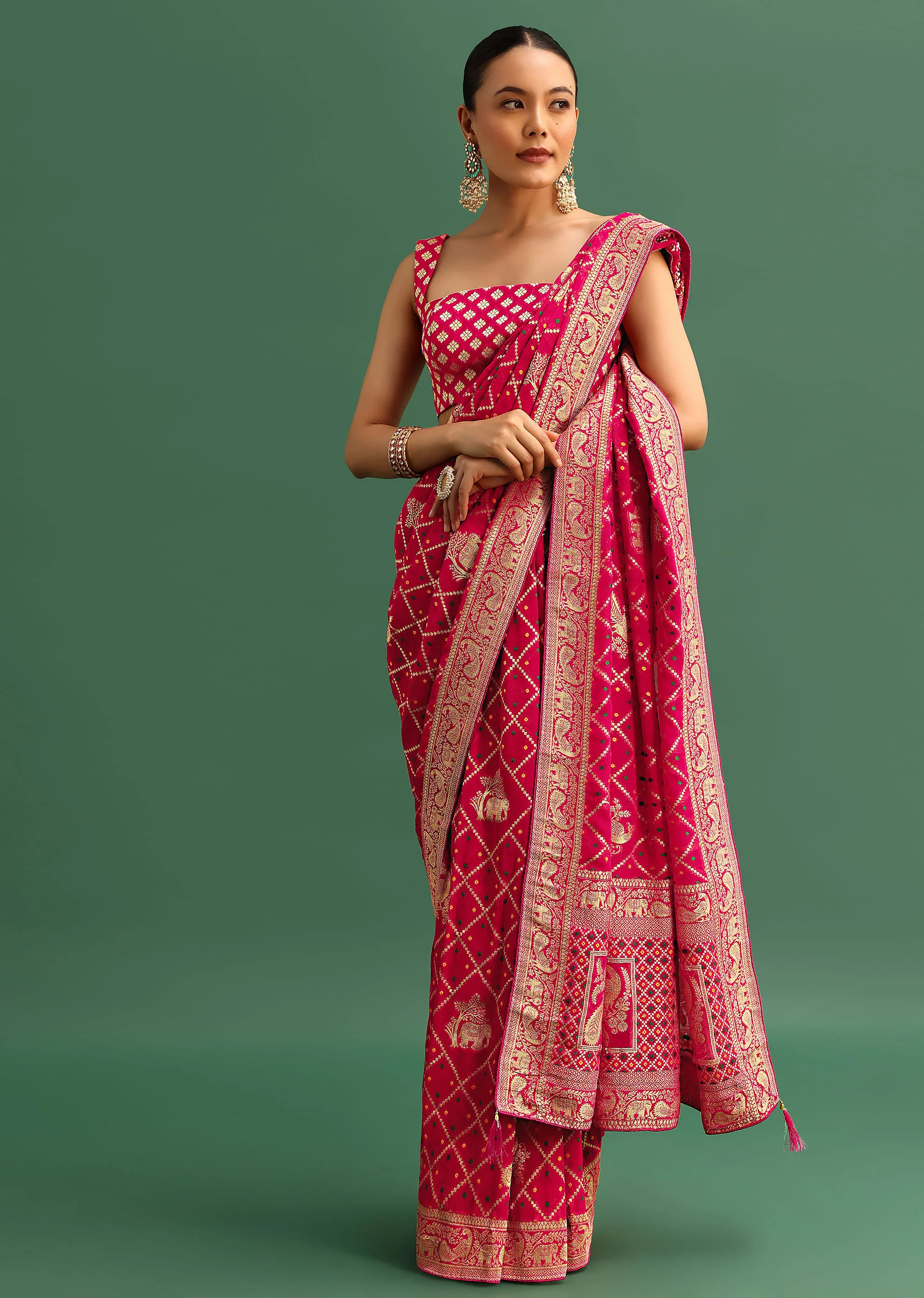 Coral Khaddi Georgette Saree With Zari Jaal Bandhani Weave And Unstitched Blouse - Image 3