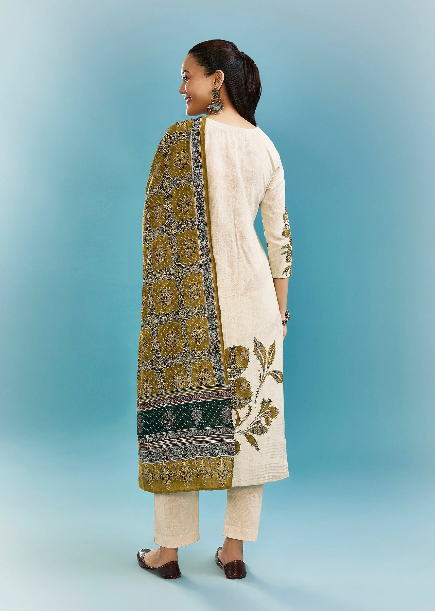 Cream And Mustard Block Print Kurta Set - Image 5
