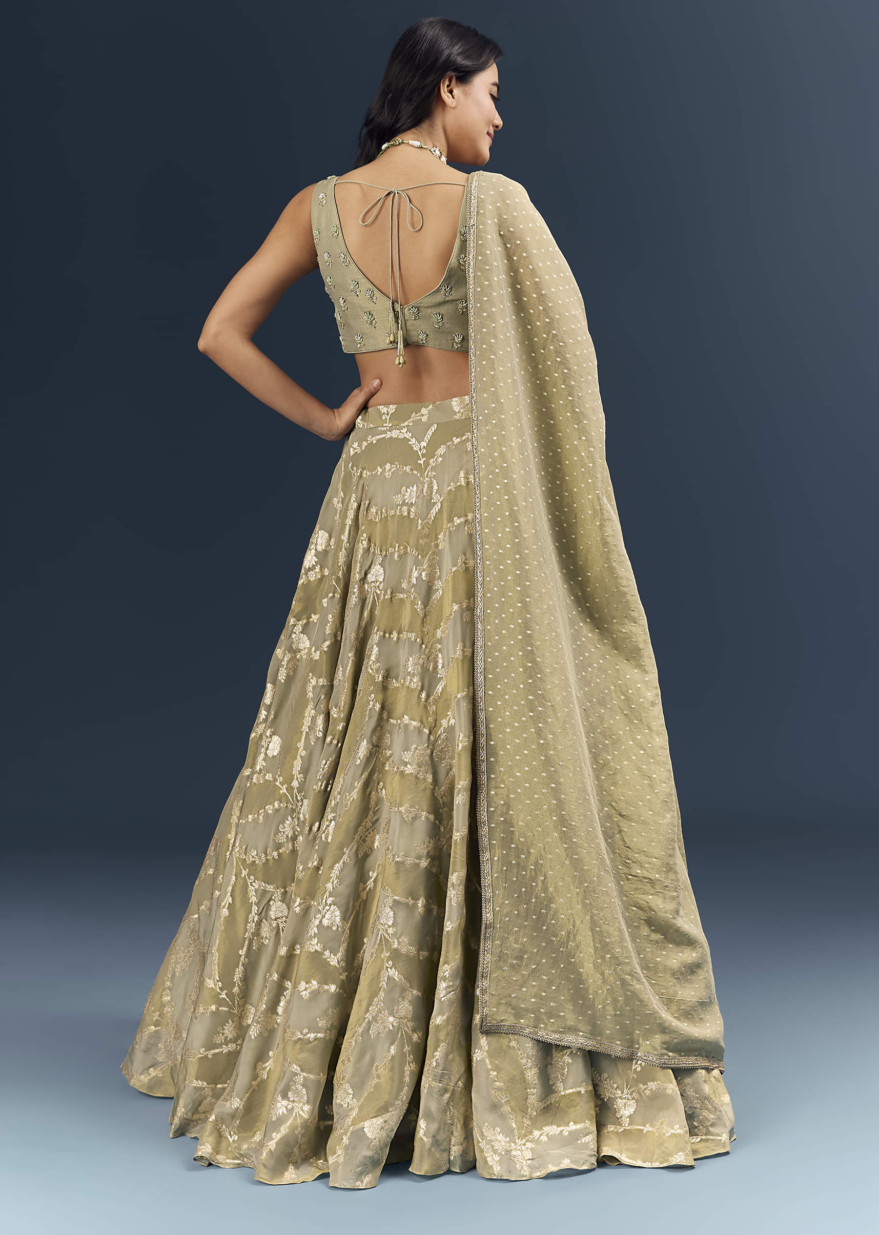 Cream Banarasi Silk Bridesmaid Lehenga With Heavy Hand Embroidery - Image 2