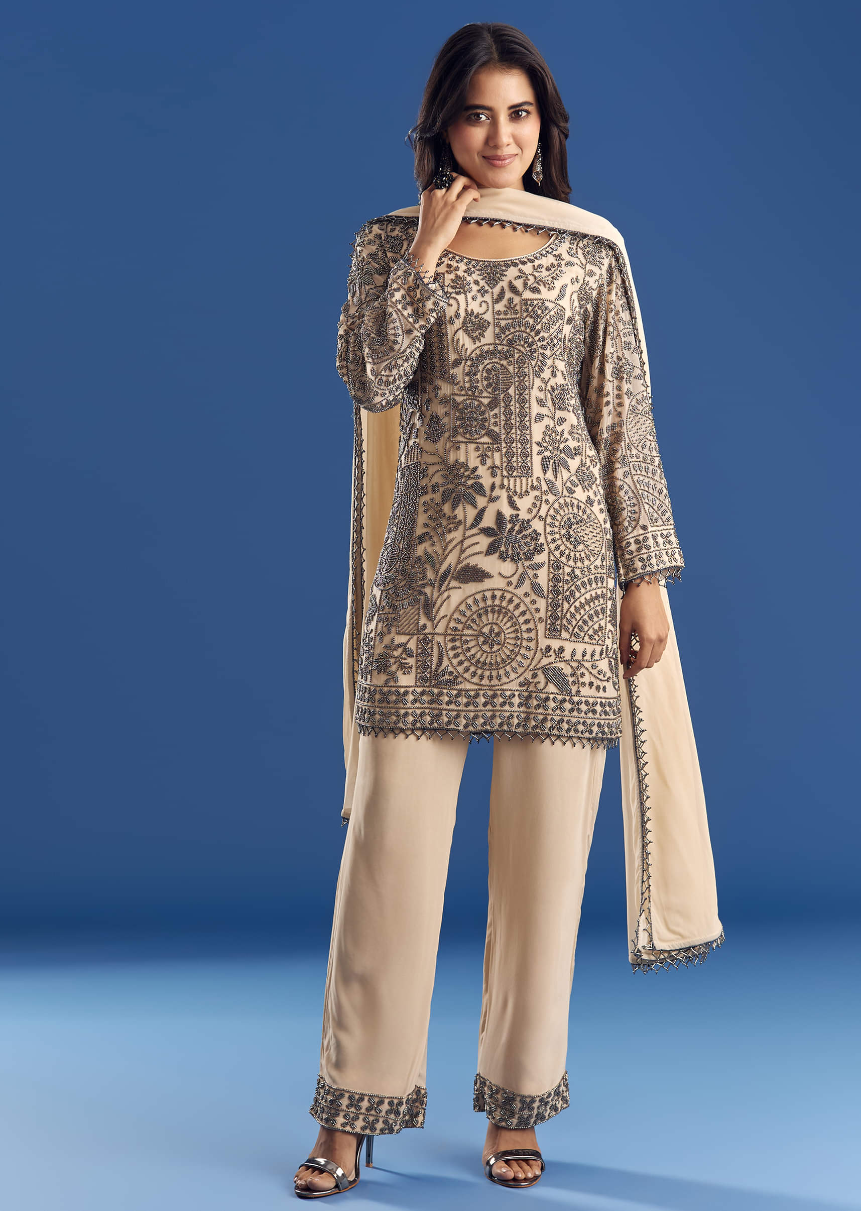Cream Beaded Kurta Dupatta Set With Georgette Pant - Image 4