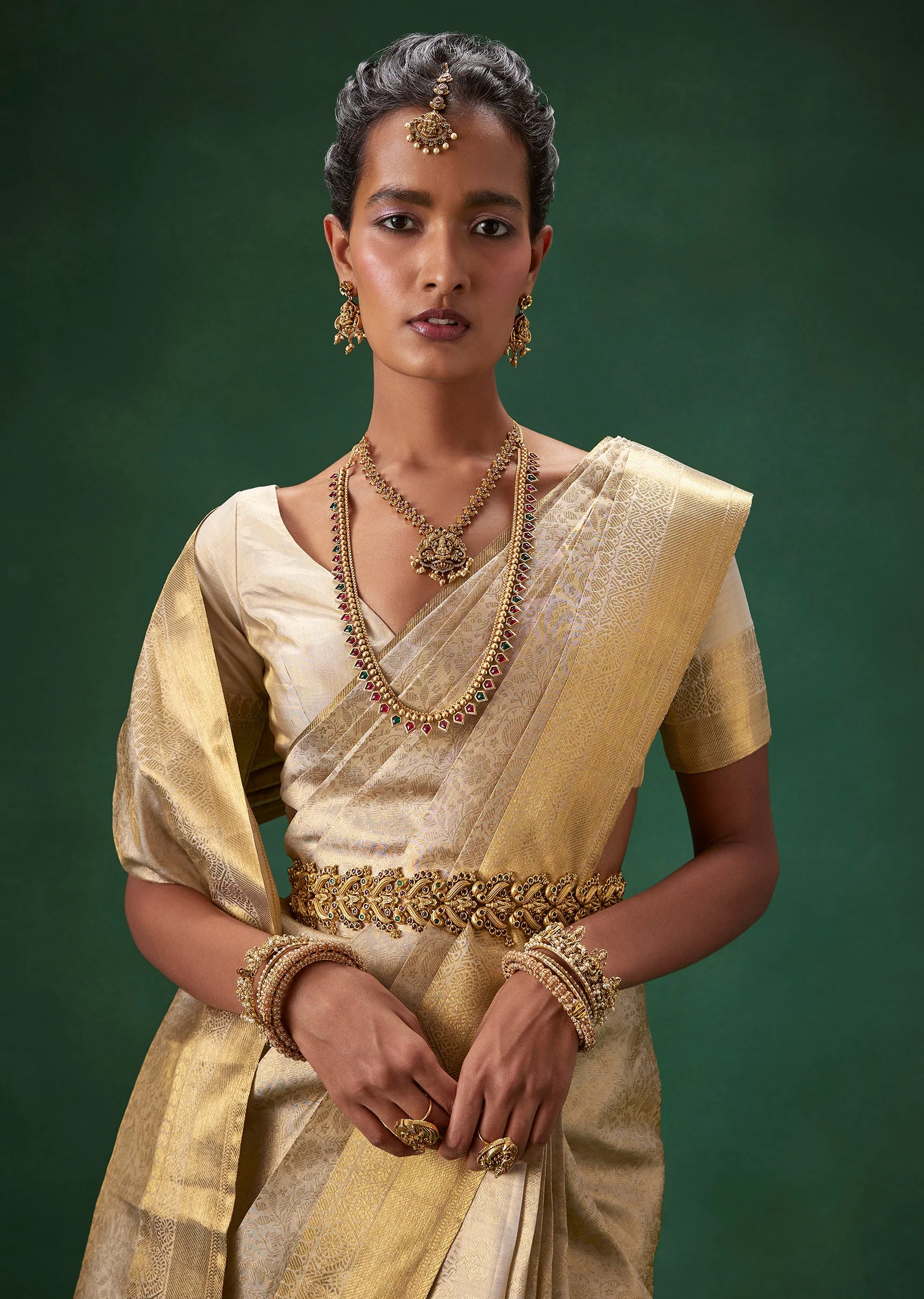 Cream Bridal Kanjivaram Floral Weave Saree with Unstitched Blouse - Image 3