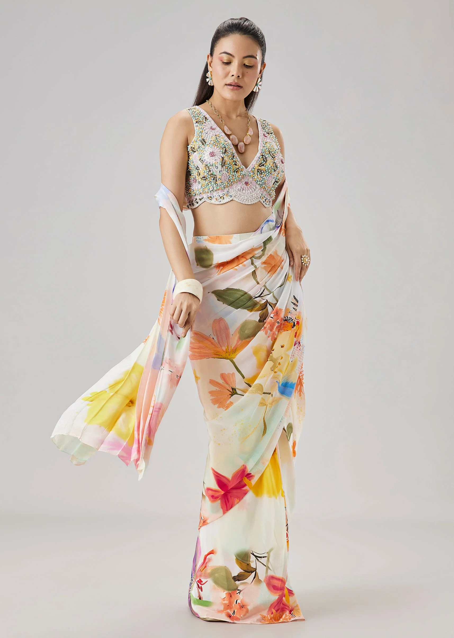 Cream Floral Printed Ready Pleated Saree With Embellished Blouse - Image 3