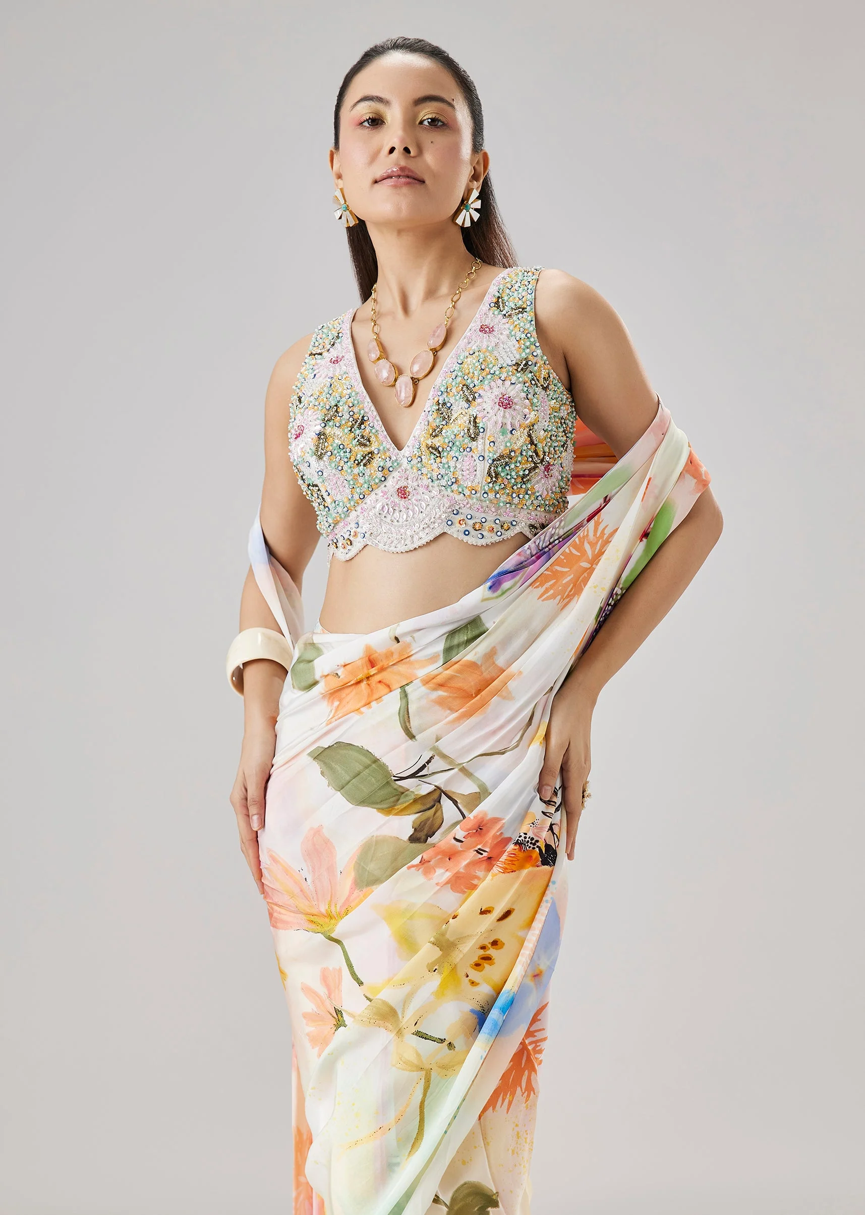 Cream Floral Printed Ready Pleated Saree With Embellished Blouse - Image 4