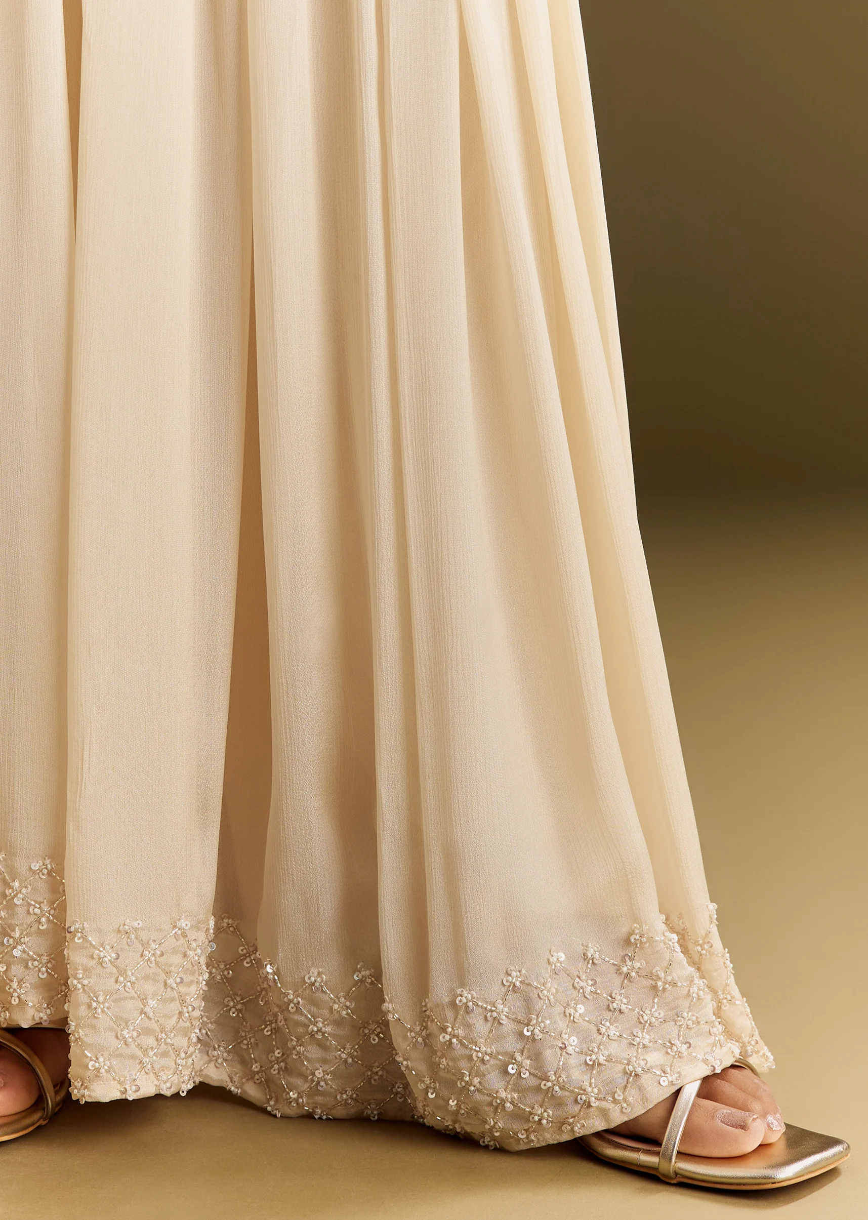 Cream Kurta Palazzo Set With Cutdana And Sequins Work - Image 5