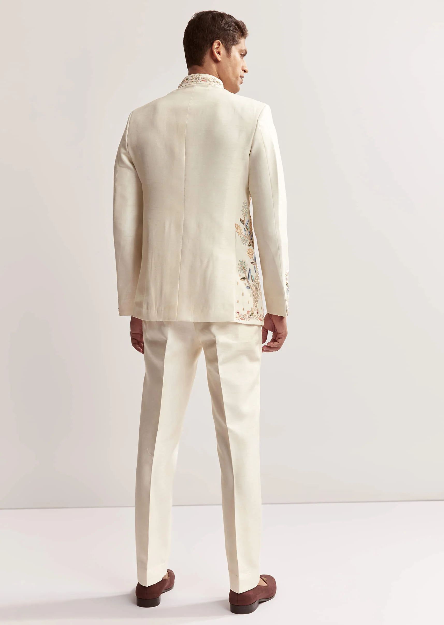 Cream Silk Jodhpuri Set For Men With Multicolour Peacock Embroidery - Image 5