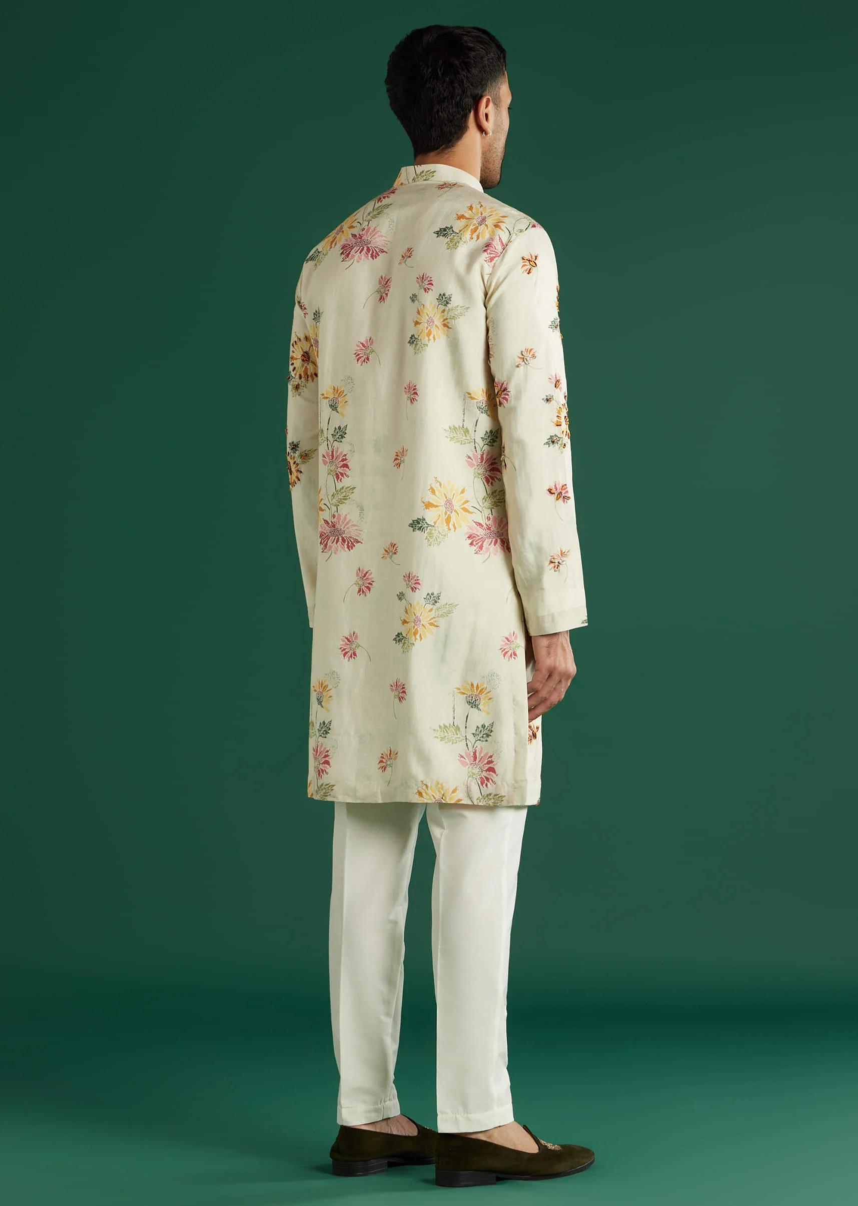 Cream Silk Kurta Set For Men With Floral Resham Work - Image 3