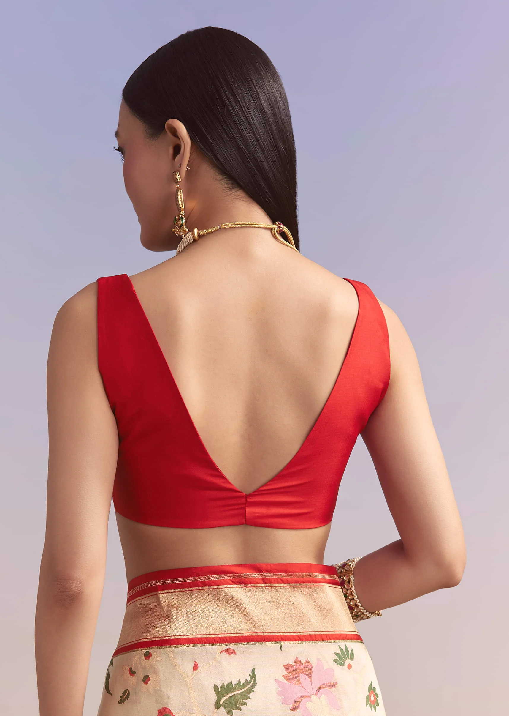 Cream Silk Woven Saree With Multicolour Thread Embroidery - Image 8