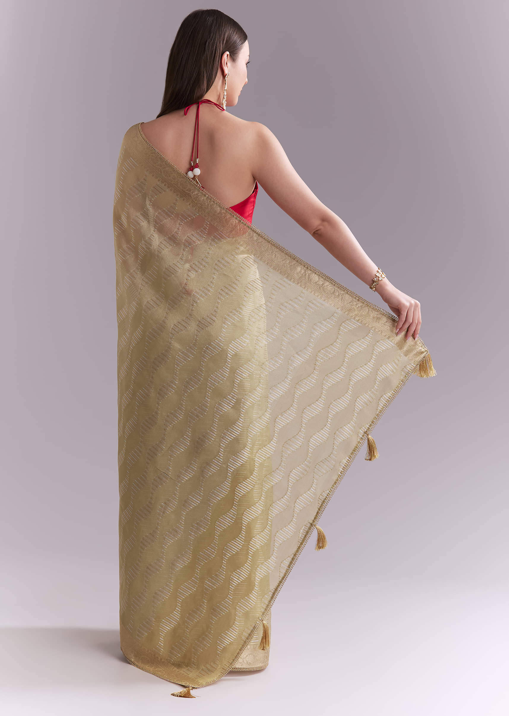 Cream Tissue Saree With Subtle Weave And Zari Border - Image 5