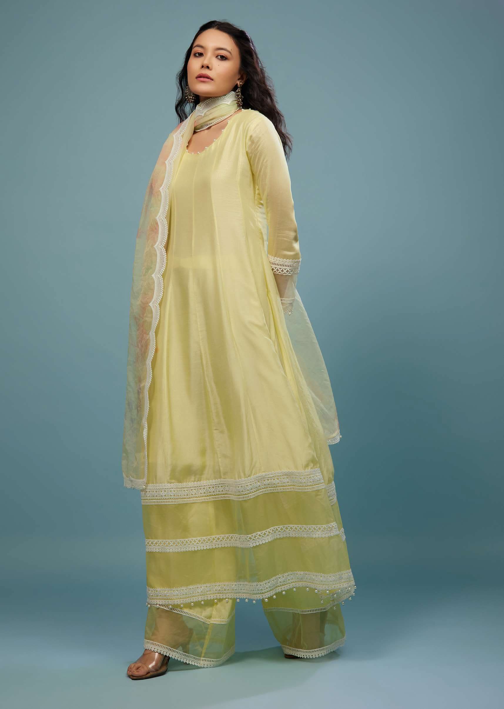 Daffodils Yellow Palazzo Suit In Viscose Silk - Image 3