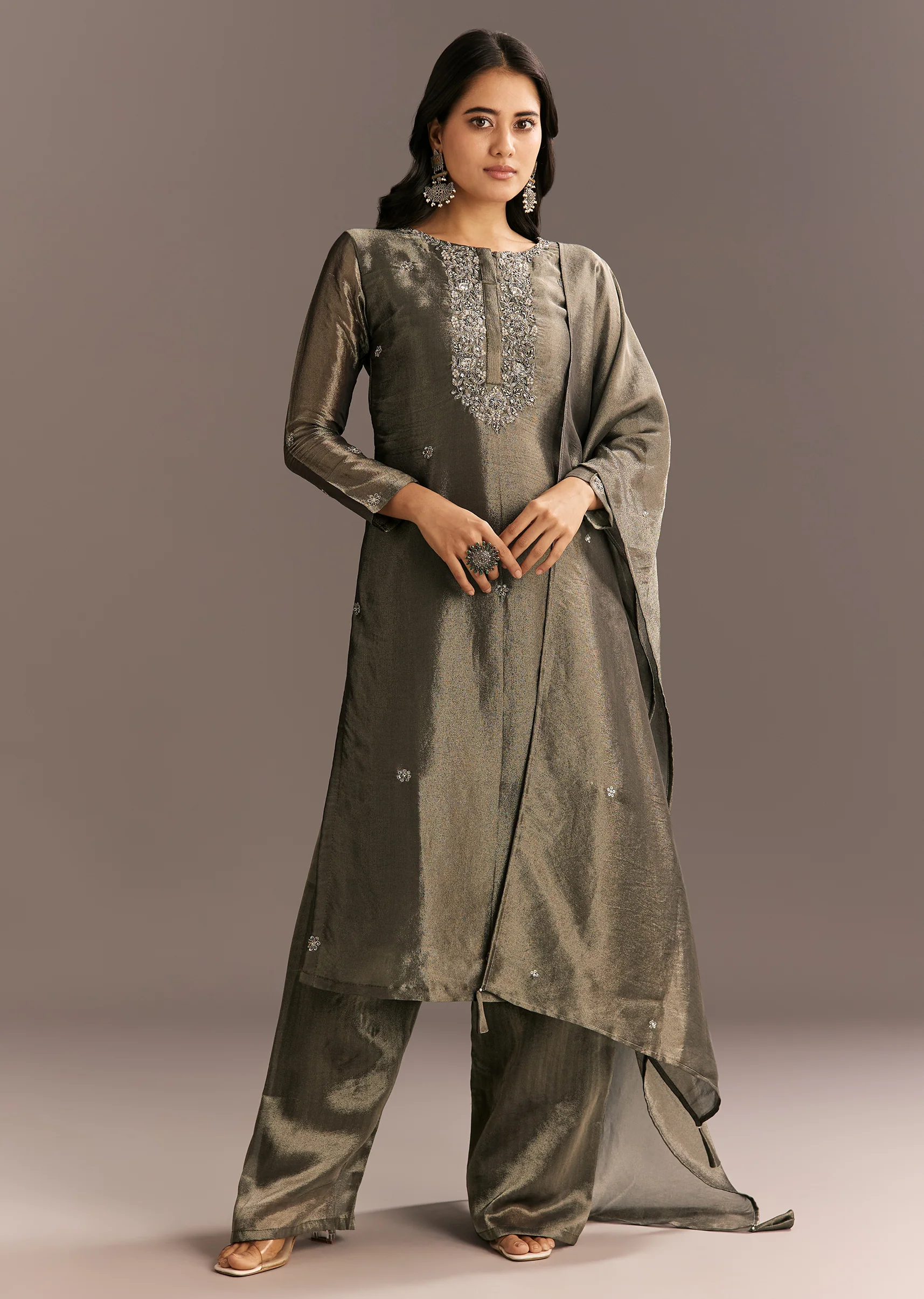 Dark Grey Tissue Kurta Pant Set With Butti Dupatta - Image 3